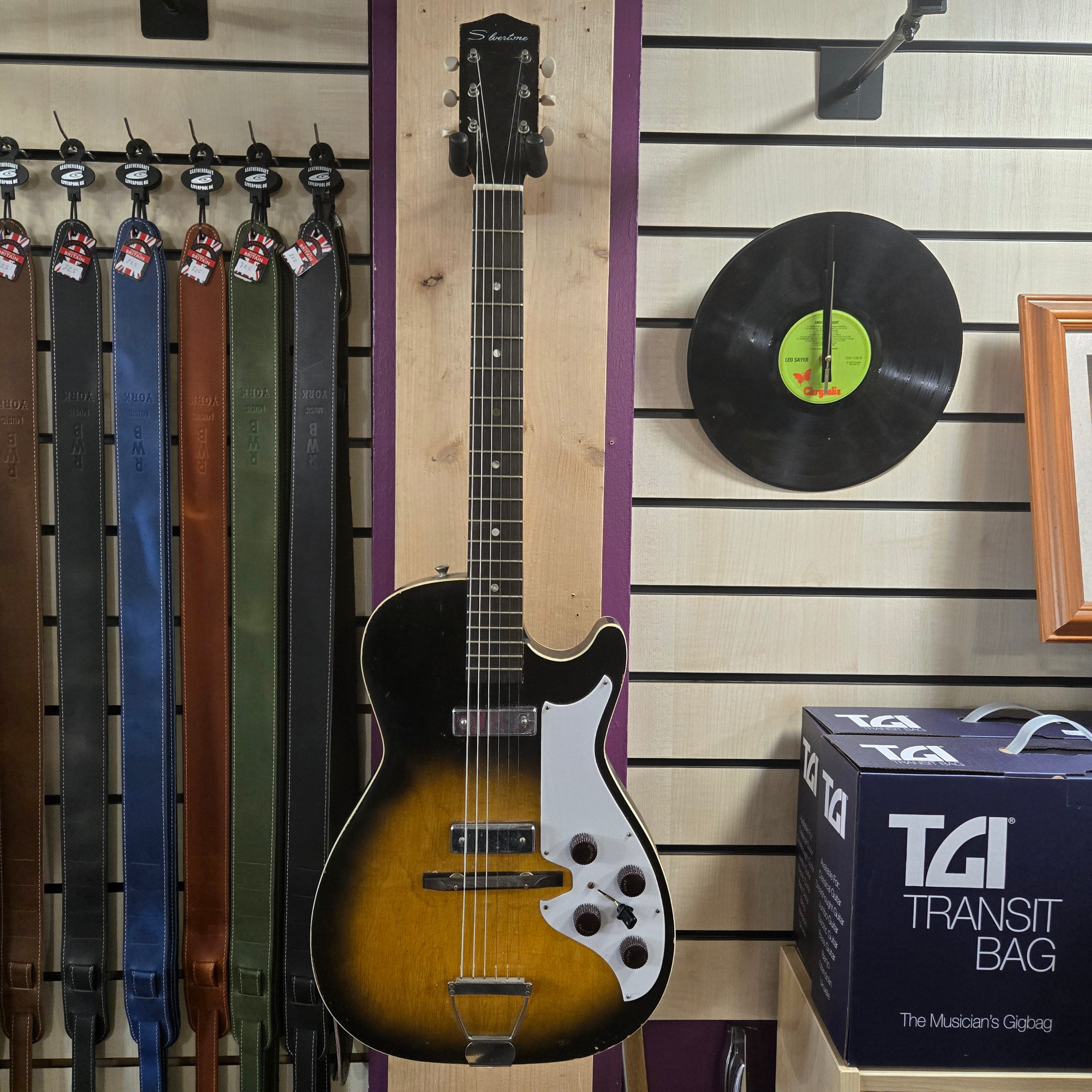 Silvertone 1421 Pre Loved – RWB Music York