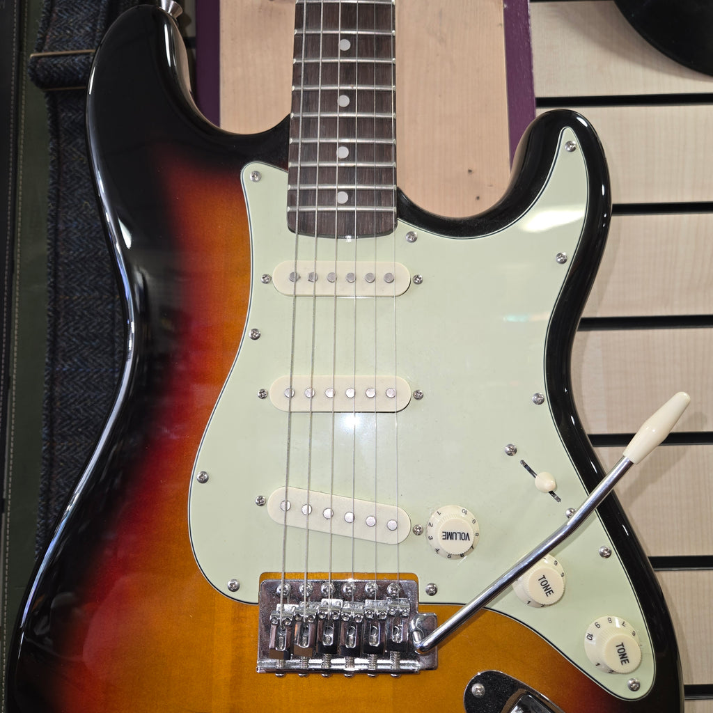 Pre loved SX Strat Style