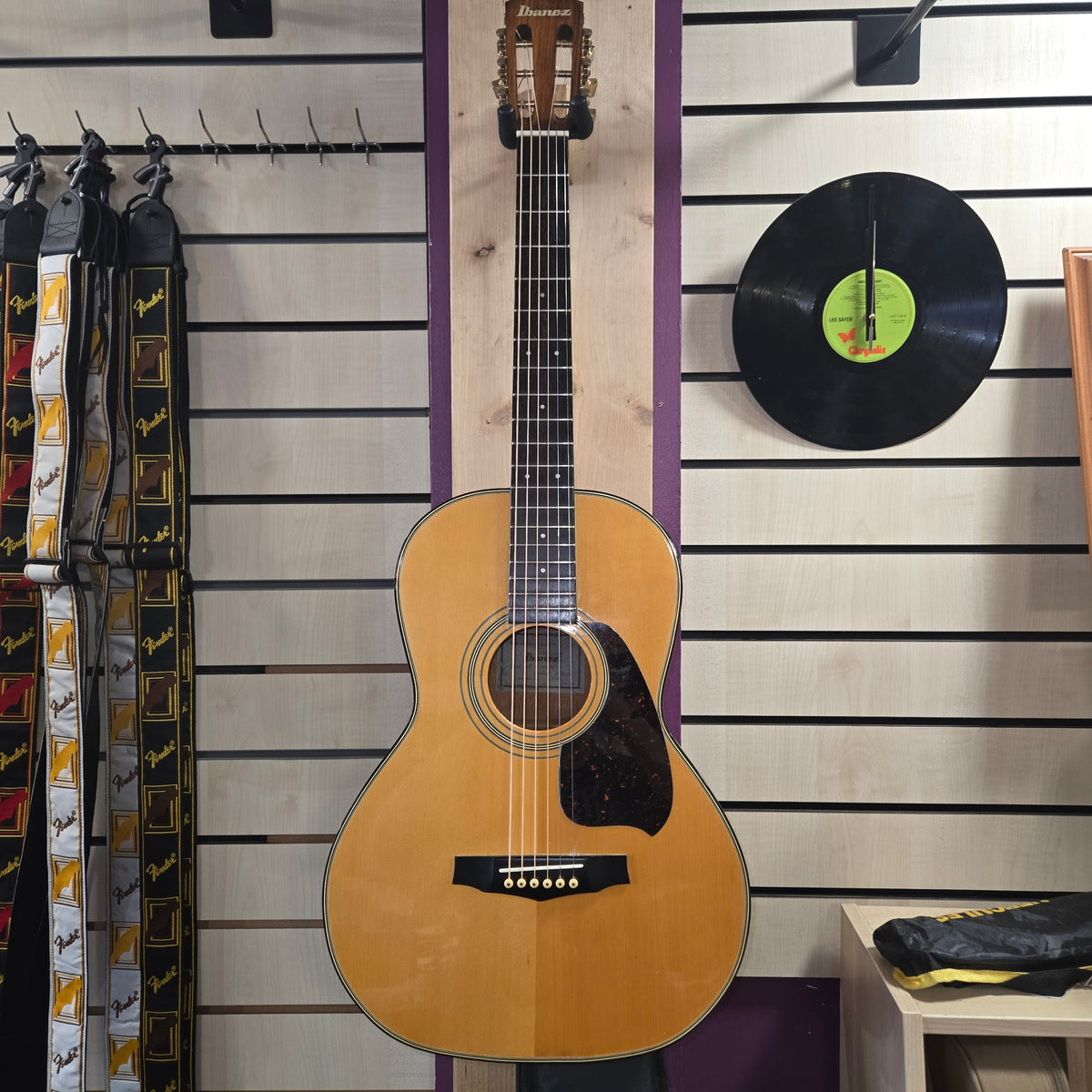 Pre loved Ibanez V100