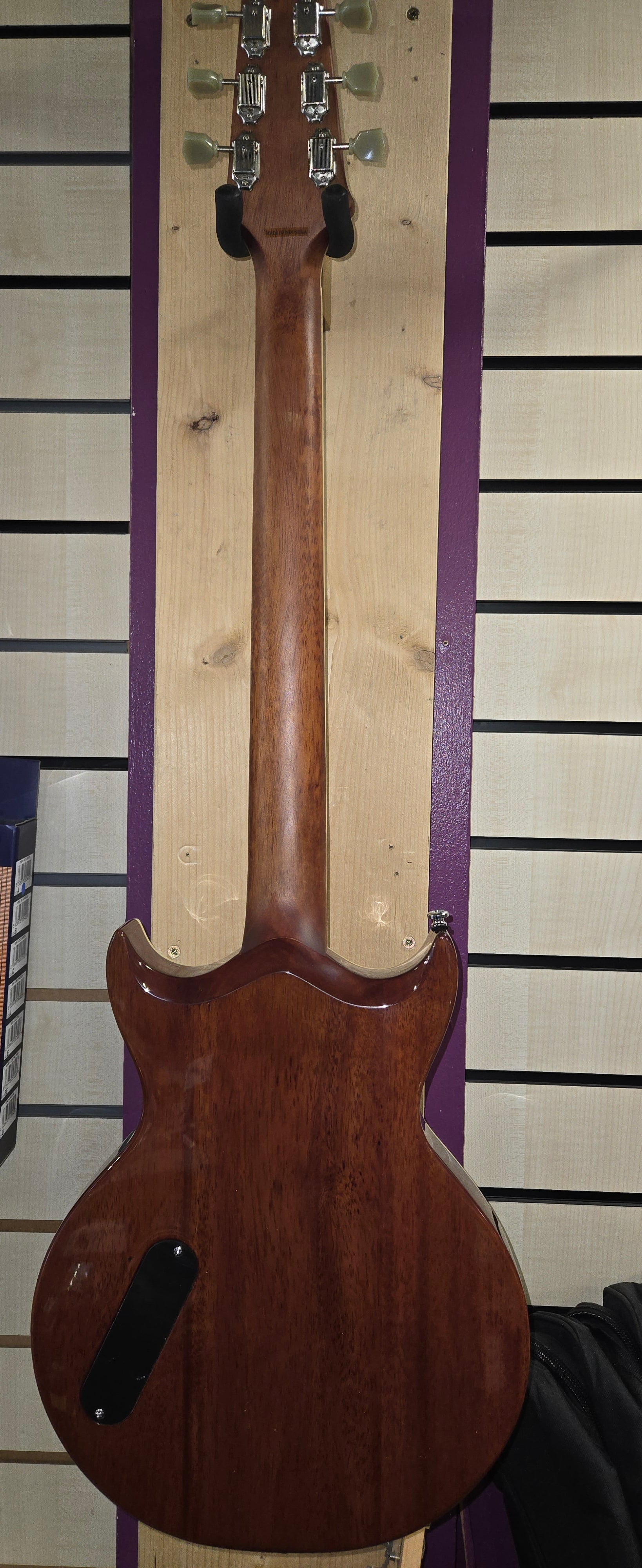 Aria Bowrey 212 MK2 BK