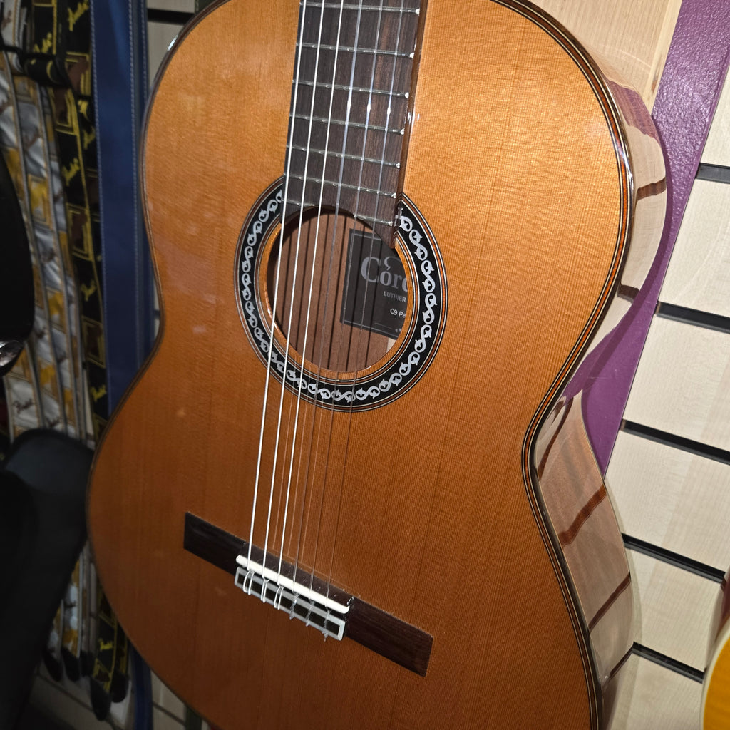 Pre loved Cordoba C9 Parlour Luthier Series