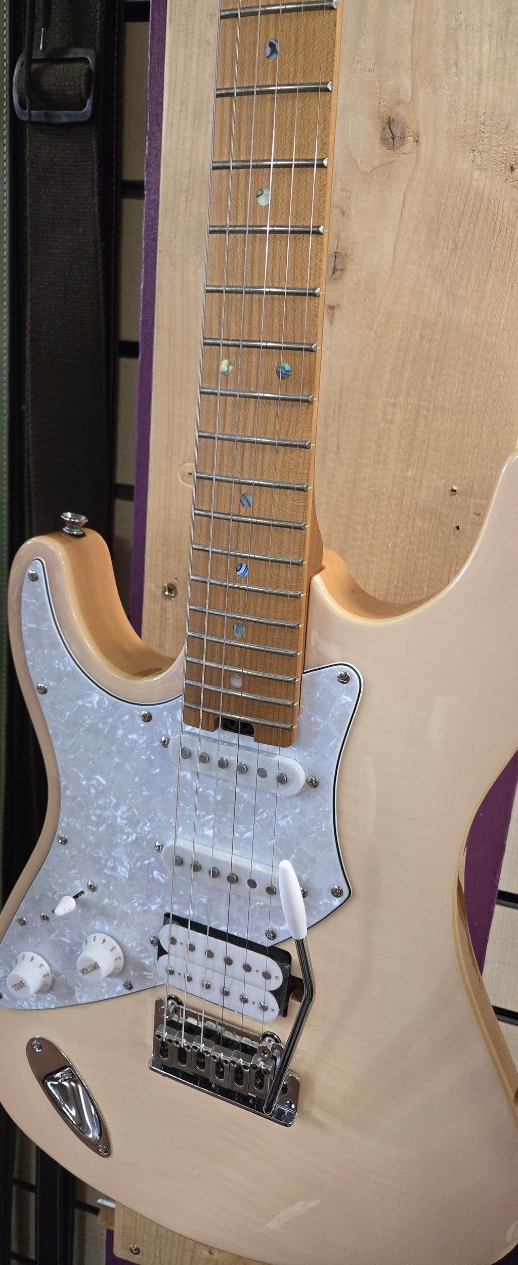 Aria 714 JH MBWH (NOT A LEFTY!!)