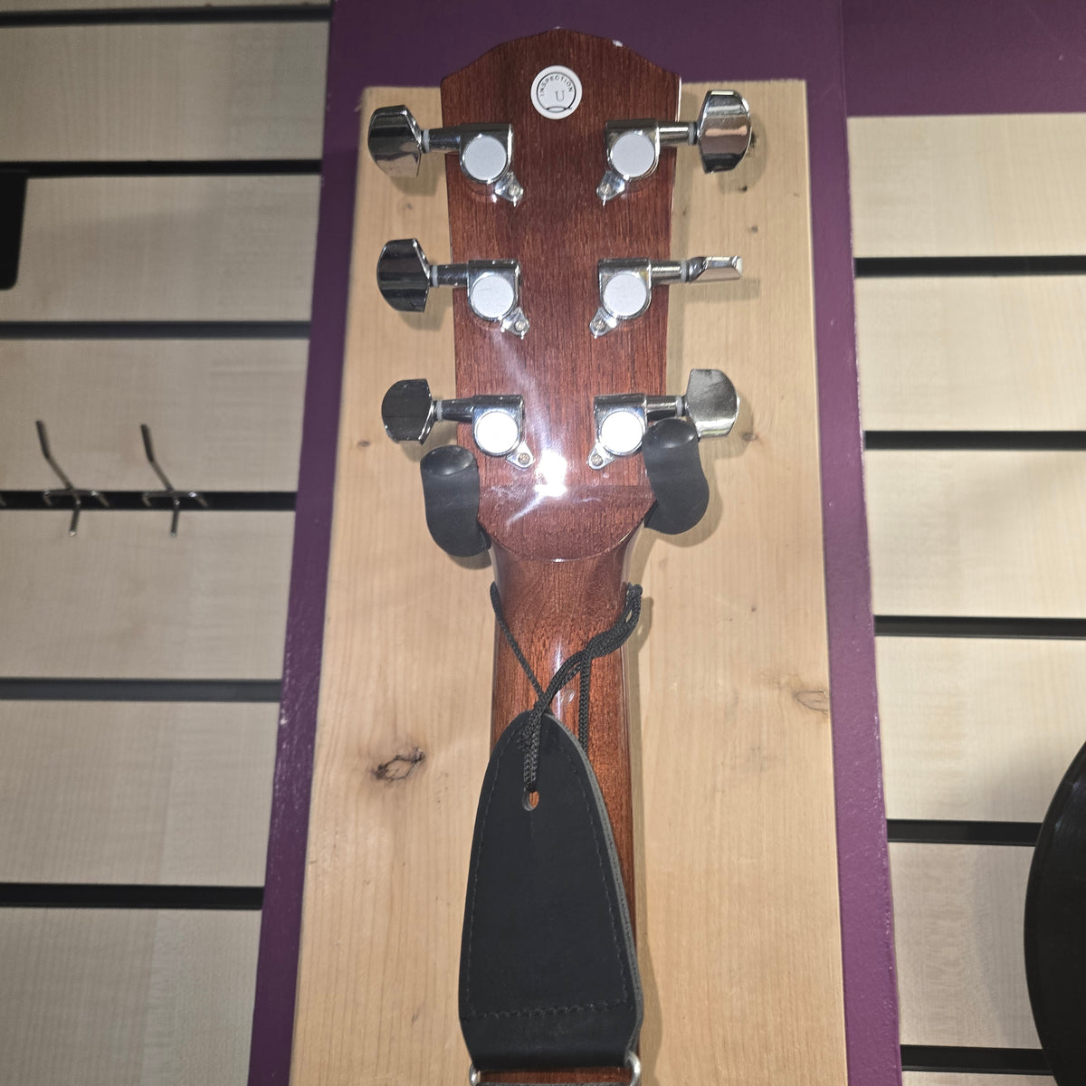 Pre loved Fender DG5 NAT