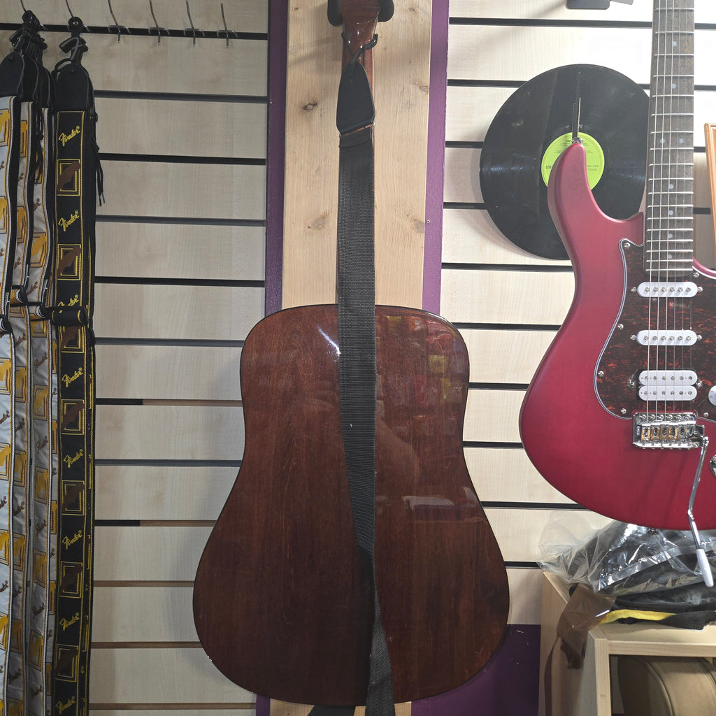 Pre loved Fender DG5 NAT