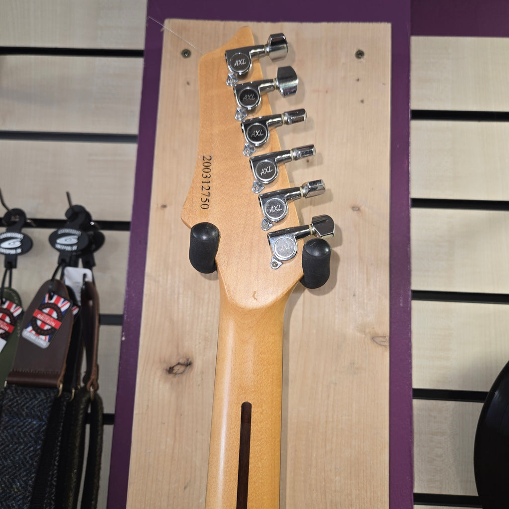 Pre loved AXL Player Deluxe