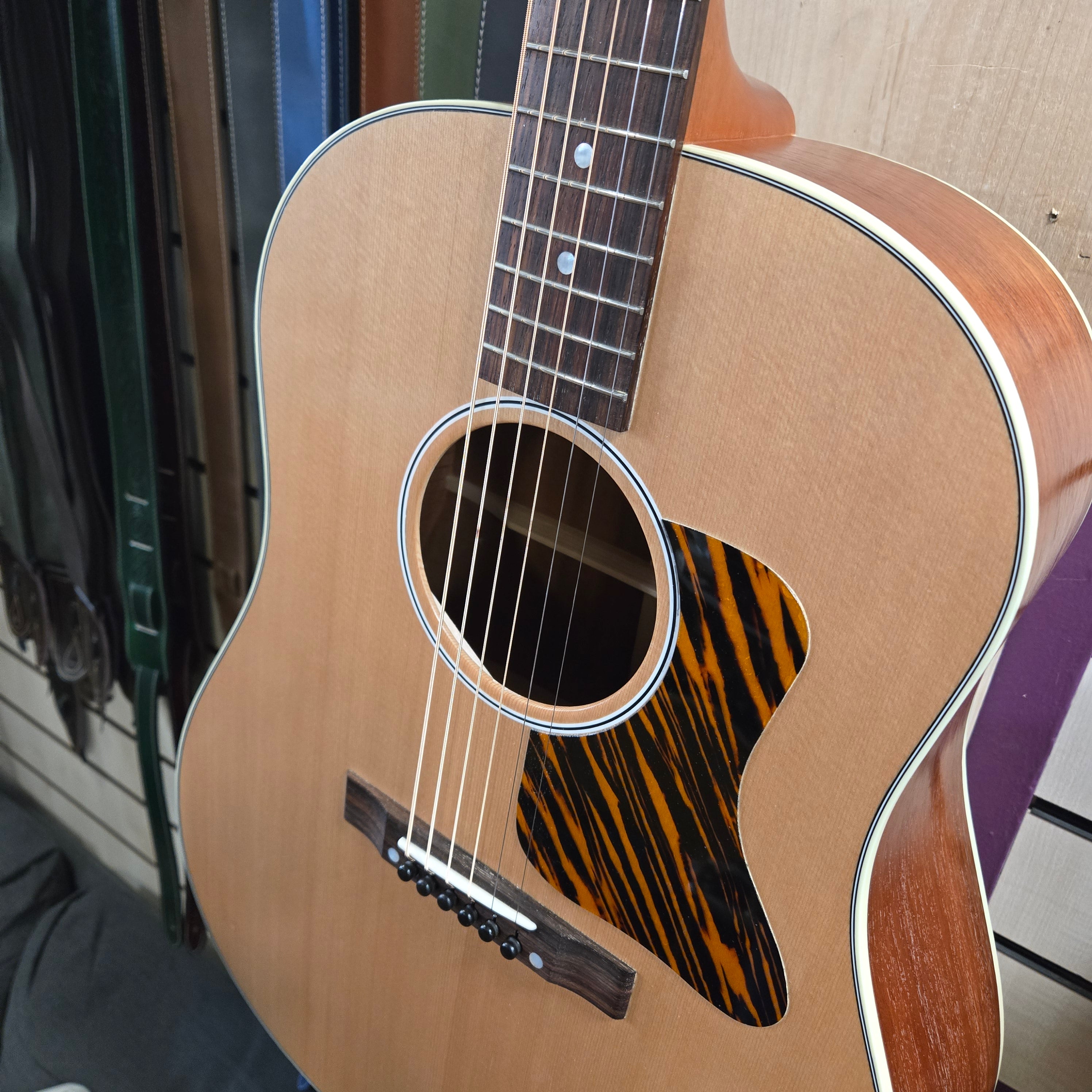 Gibson J35 Faded Finish Pre loved