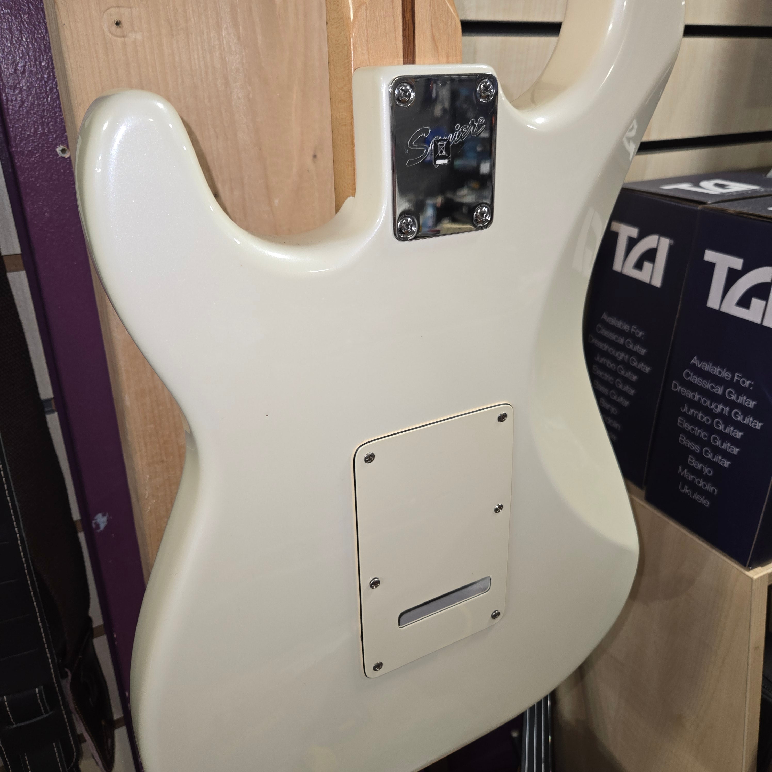 Squier Deluxe Pre Loved