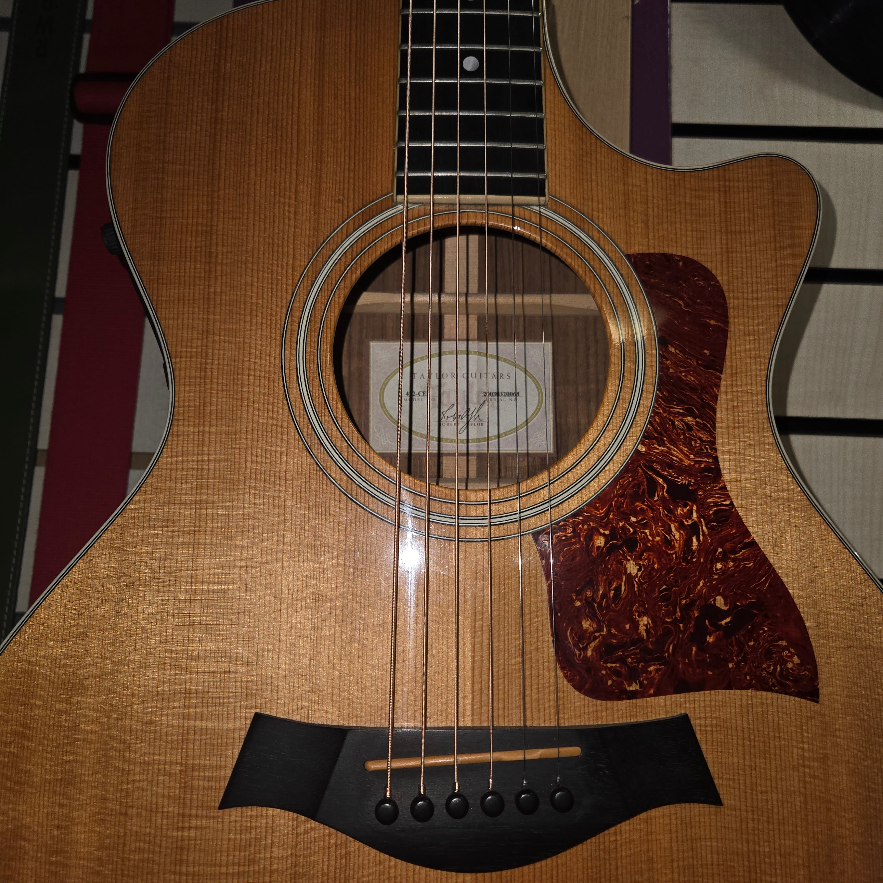 Pre loved Taylor 412-CE