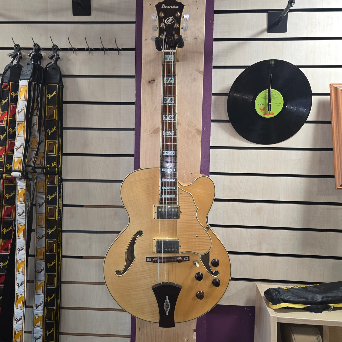 Pre loved Ibanez AF105 NT 12 01 Artcore