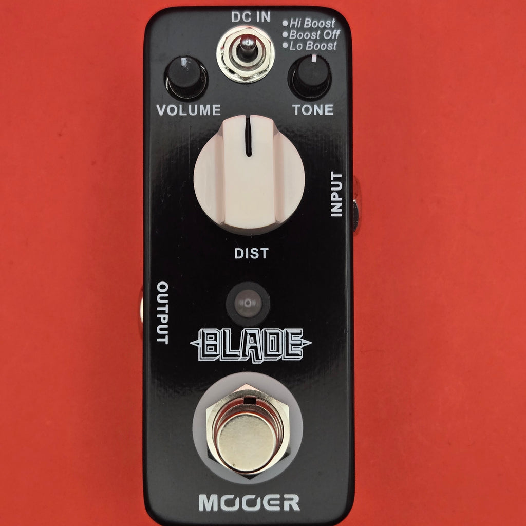Mooer Blade Distortion pedal