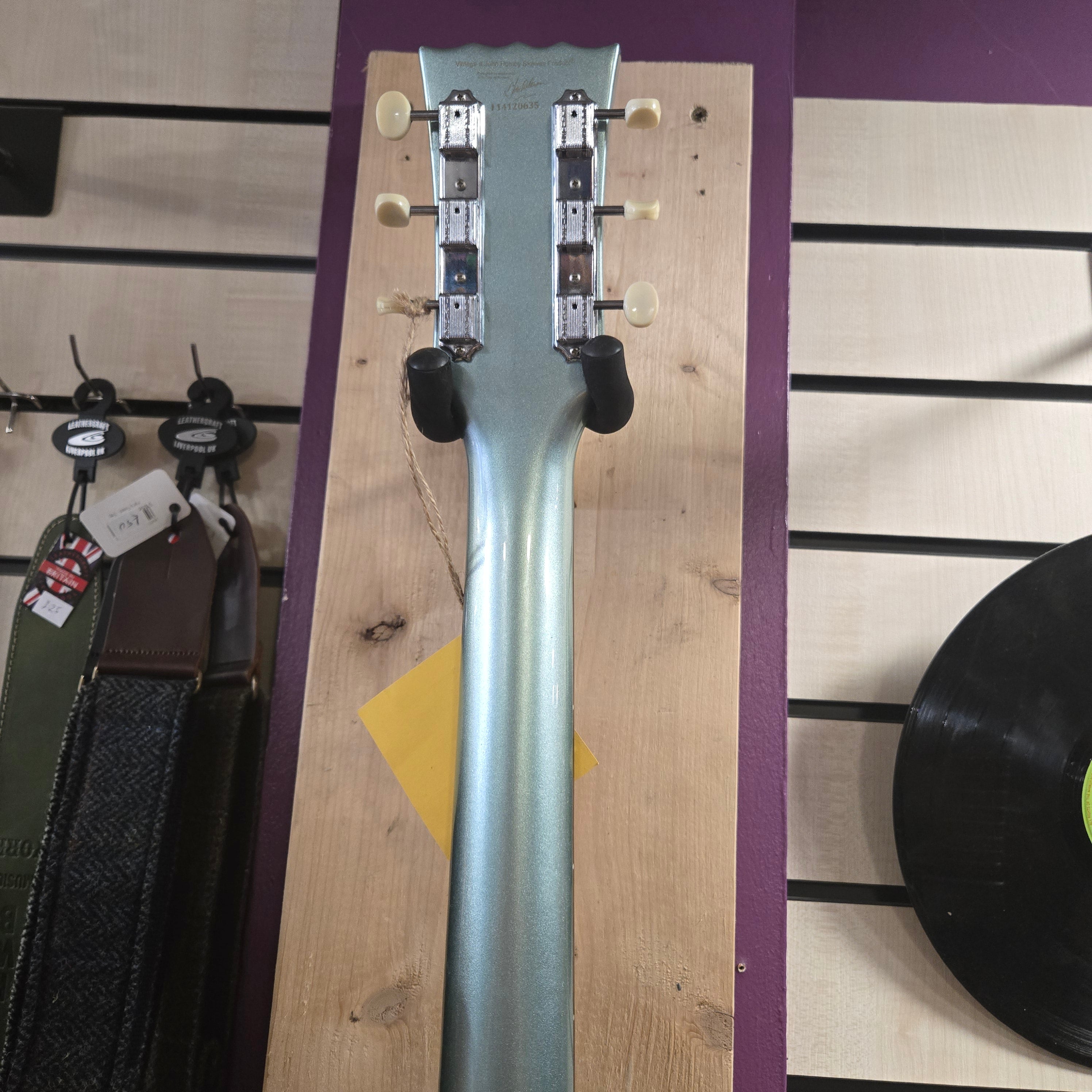 Pre loved Vintage V120 GHB