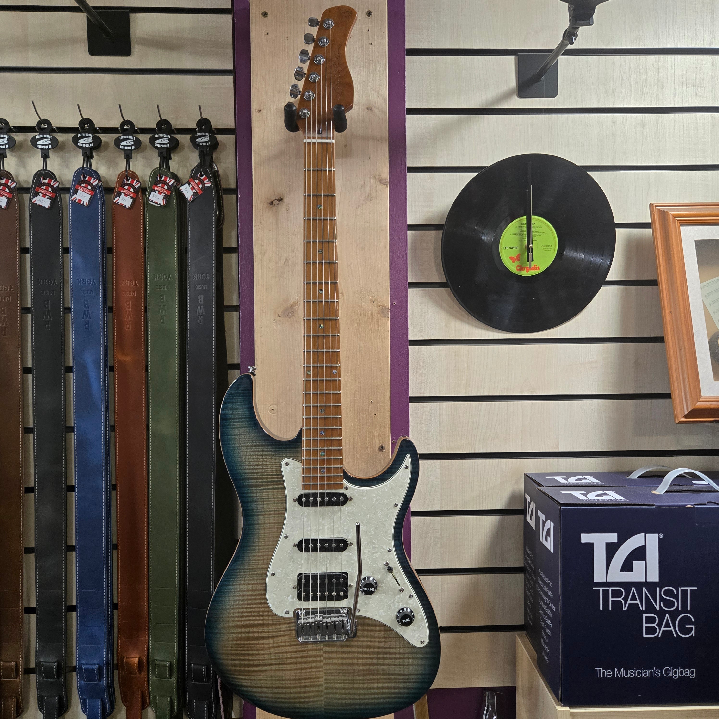 Sire Larry Carlton S7FM Trans Blue Pre loved