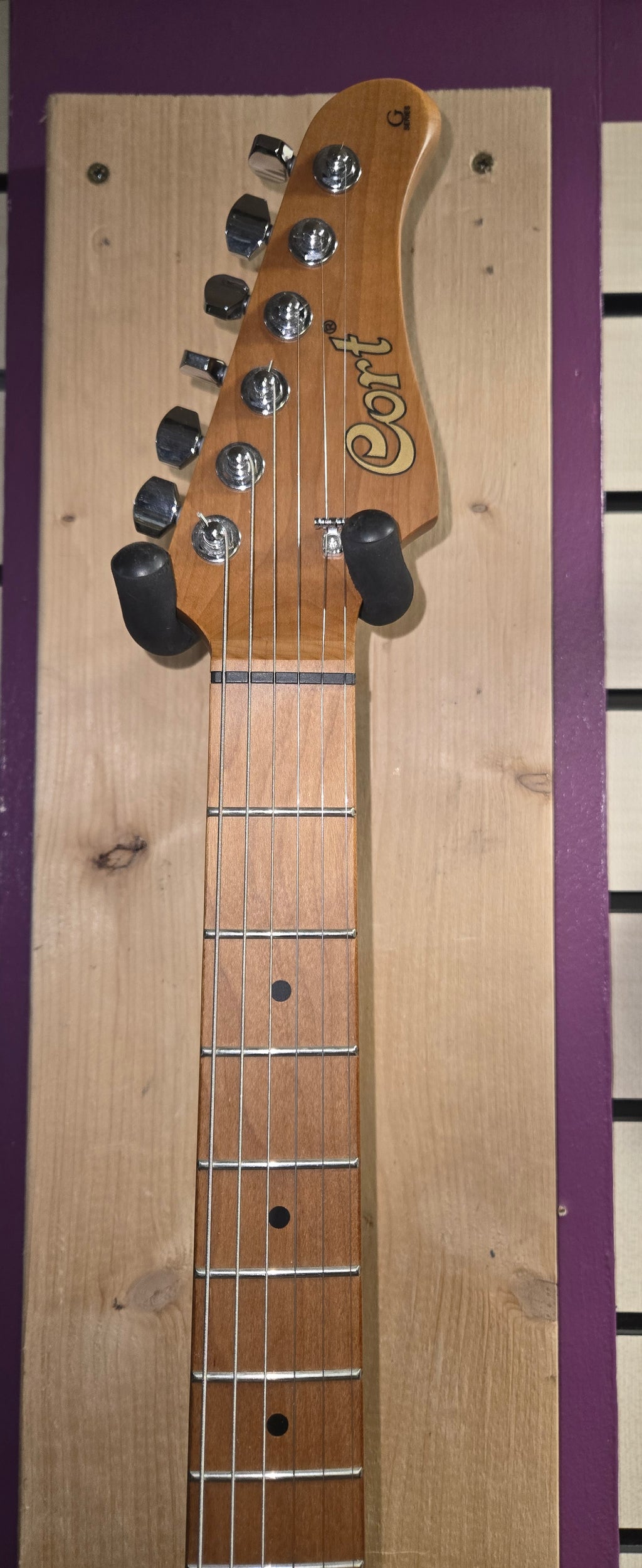 Cort G290 FAT2 Pre Loved
