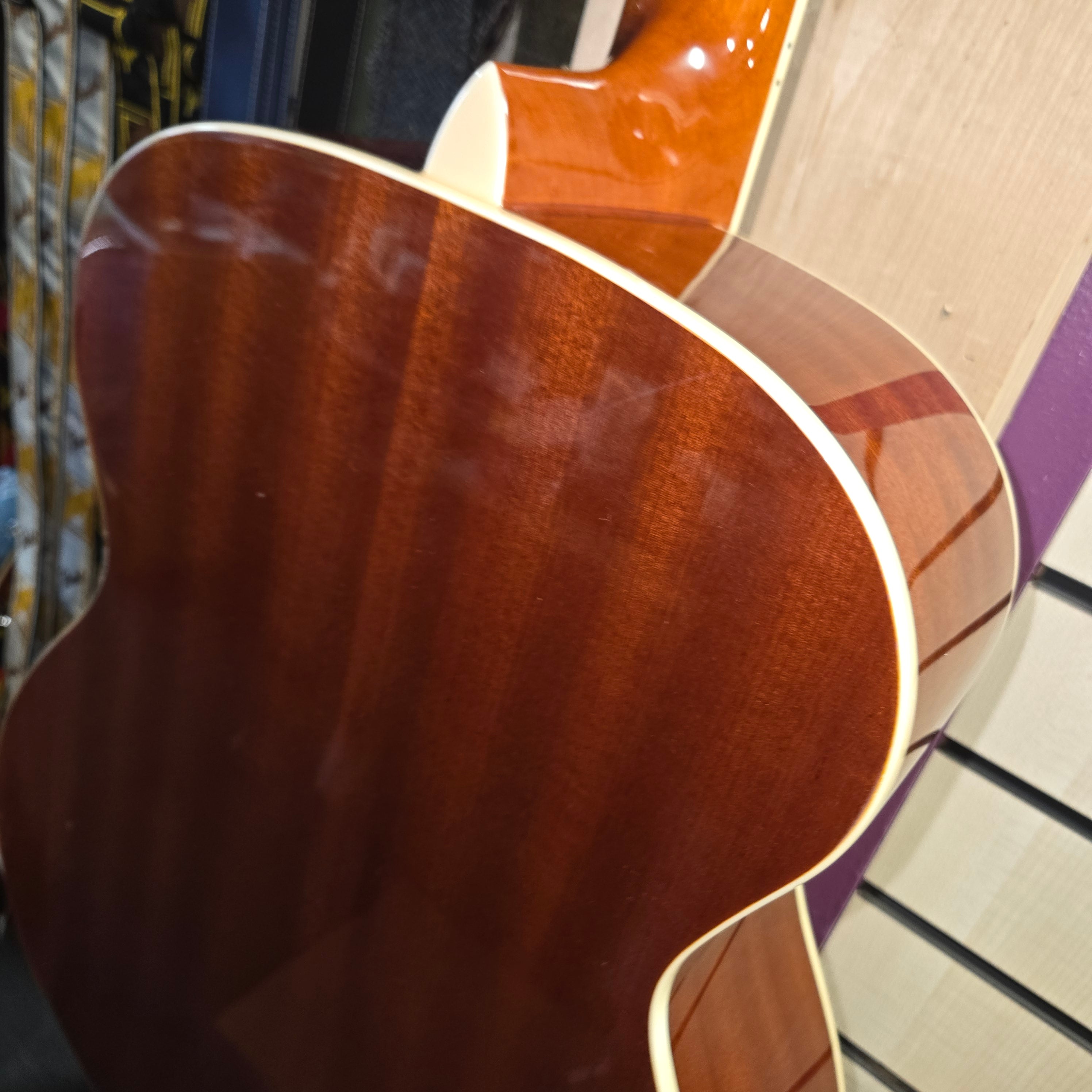 Eko Resonator