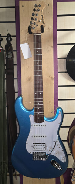 Aria STG 004 MBL