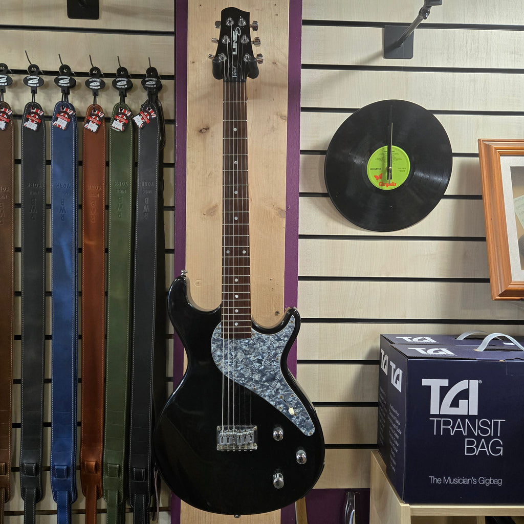 Line 6 Variaxe Pre loved