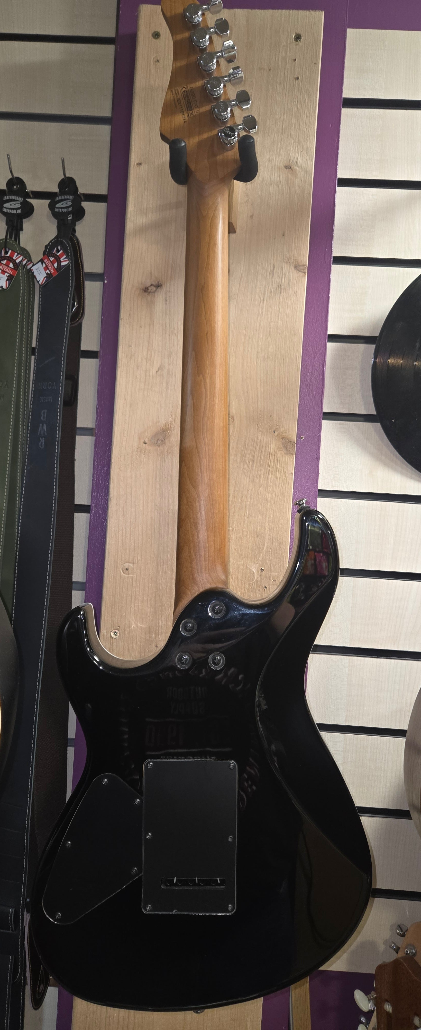 Cort G290 FAT2 Pre Loved