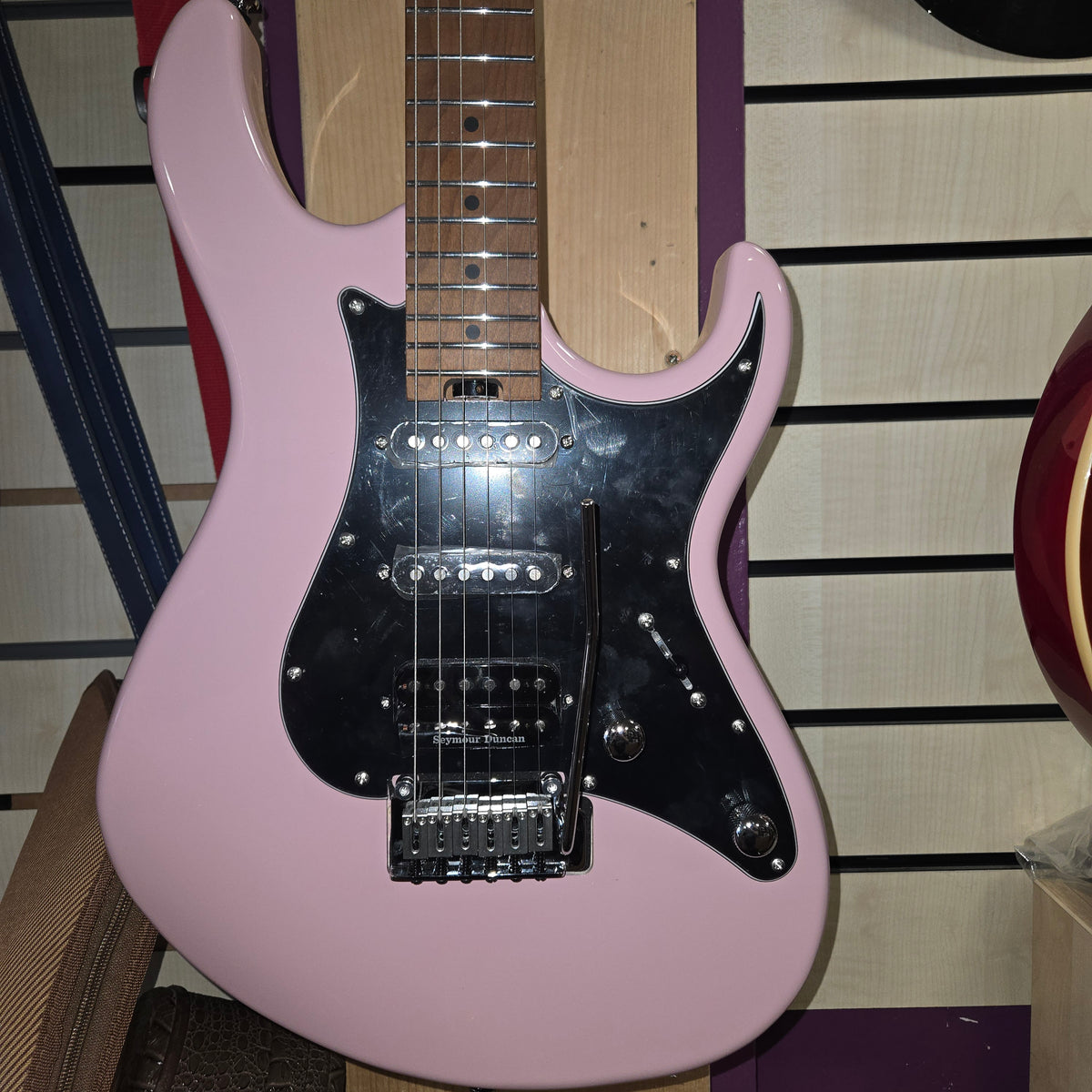 Cort G290 Modern.  Dusty Rose.