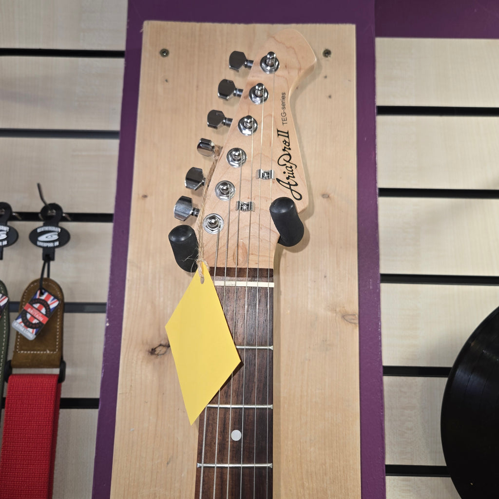 Pre loved Aria Pro ii TEG