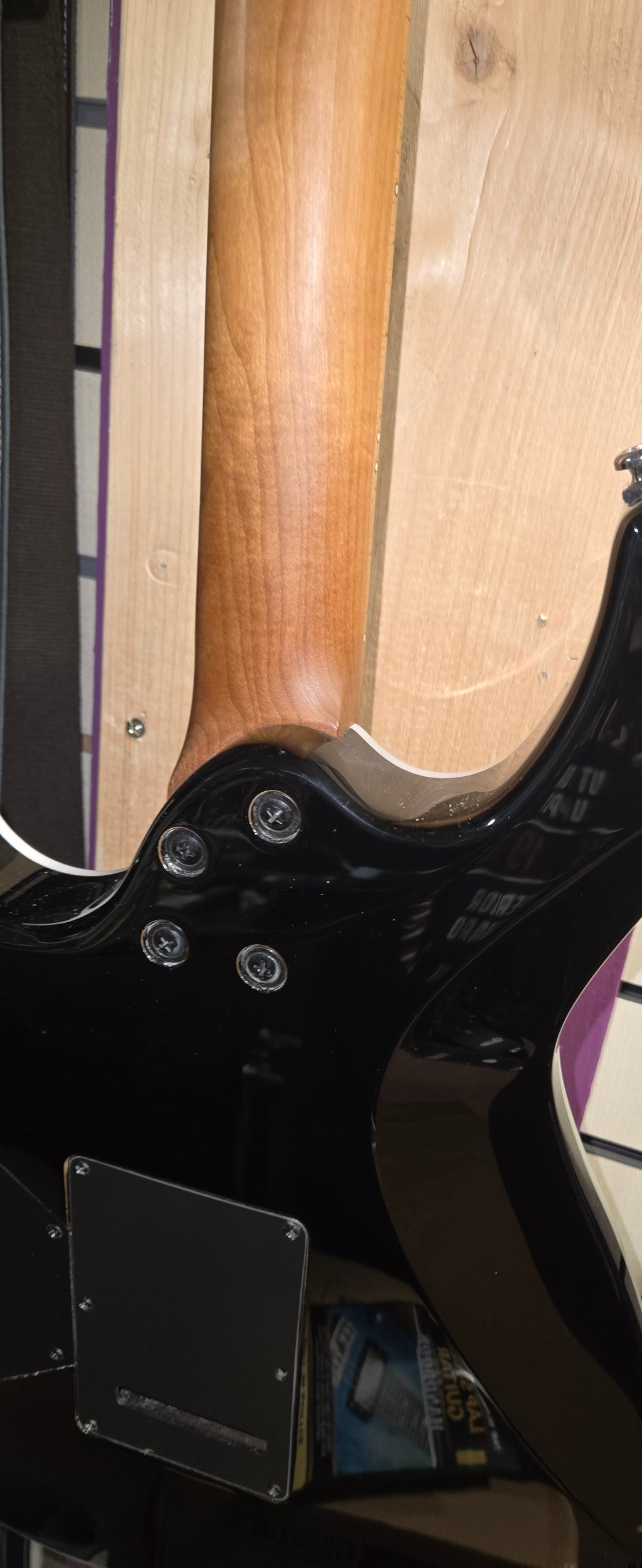 Cort G290 FAT2 Pre Loved