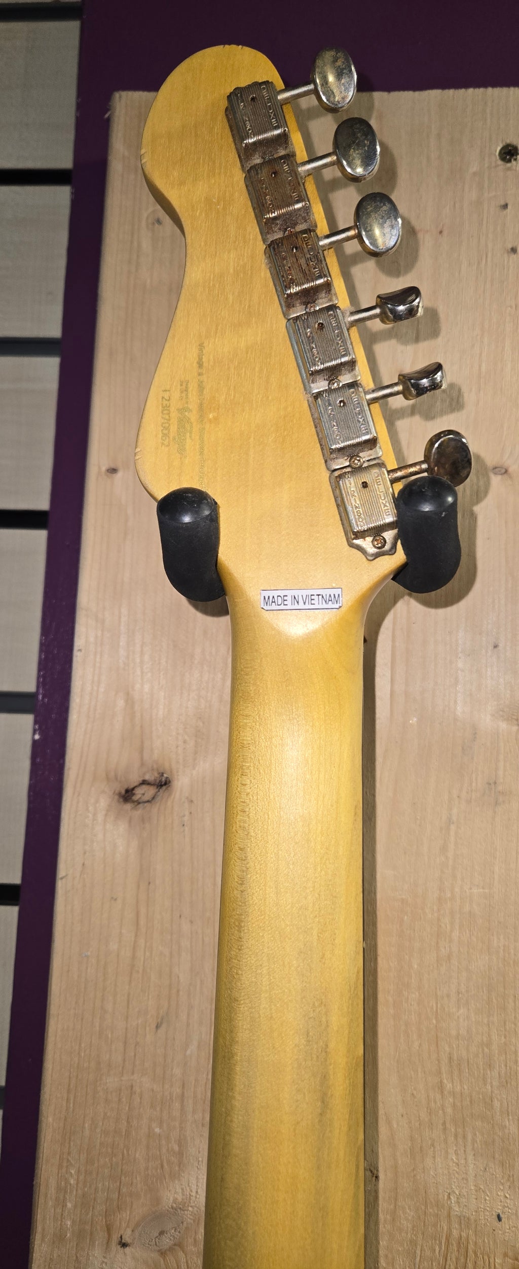 Vintage Icon V6HRRPR Paul Rose Signiture