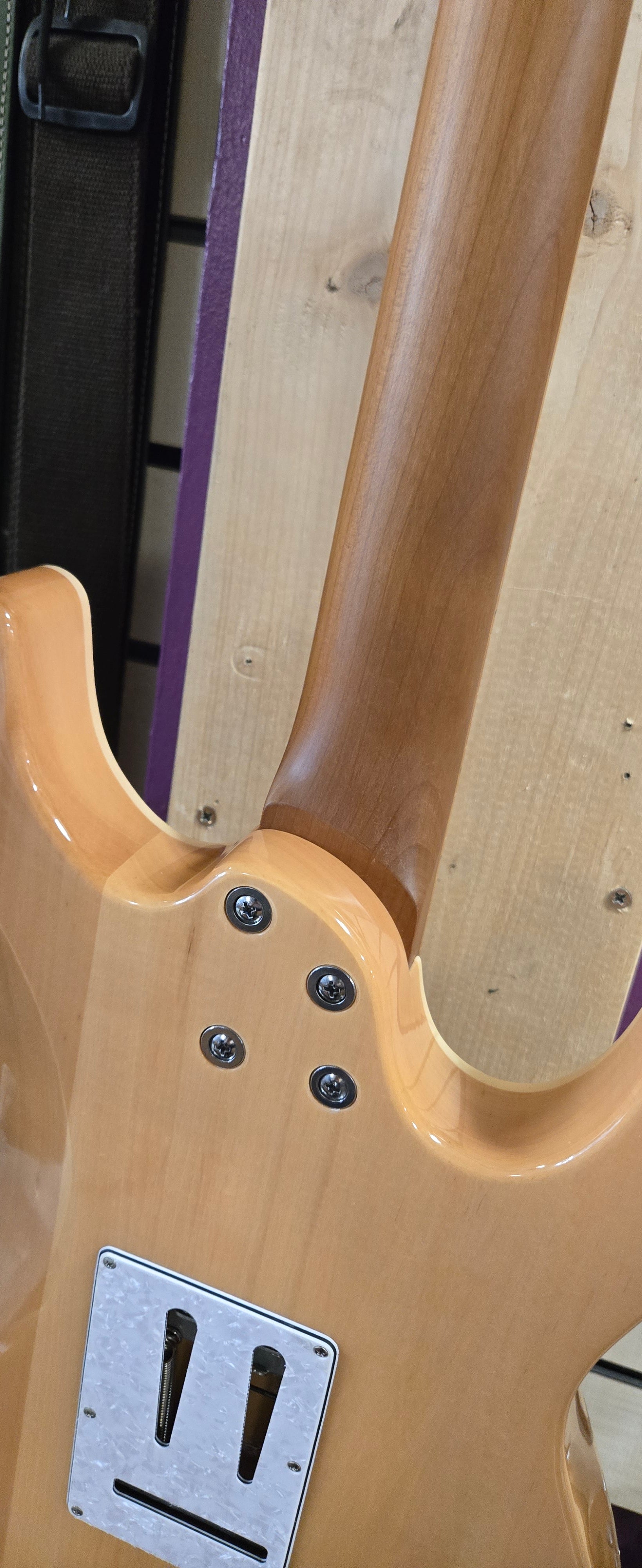 Aria 714 JH MBWH (NOT A LEFTY!!)