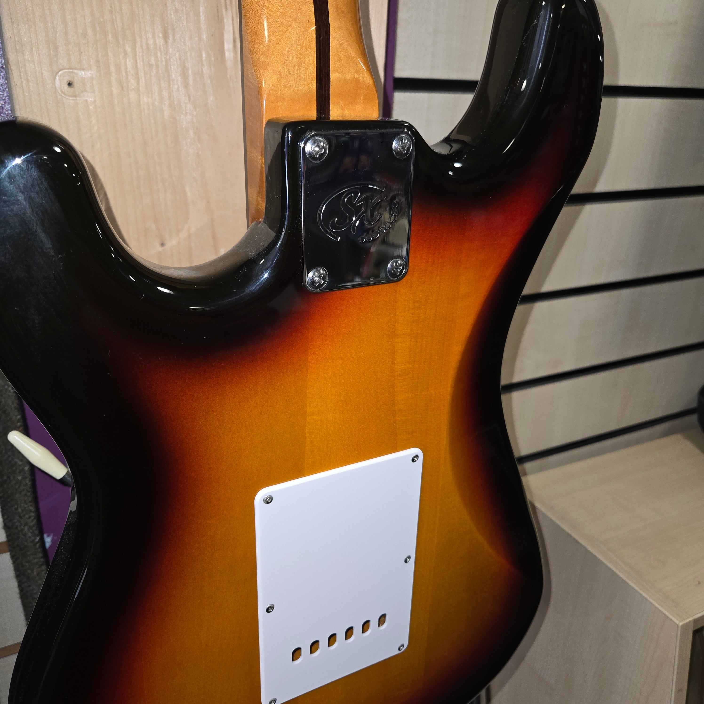 Pre loved SX Strat Style