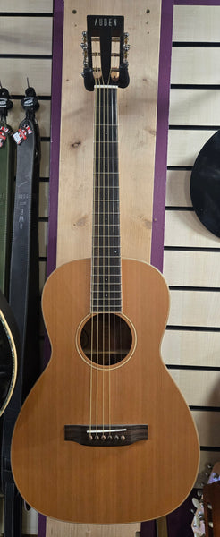 Pre loved Alden Emily Rose