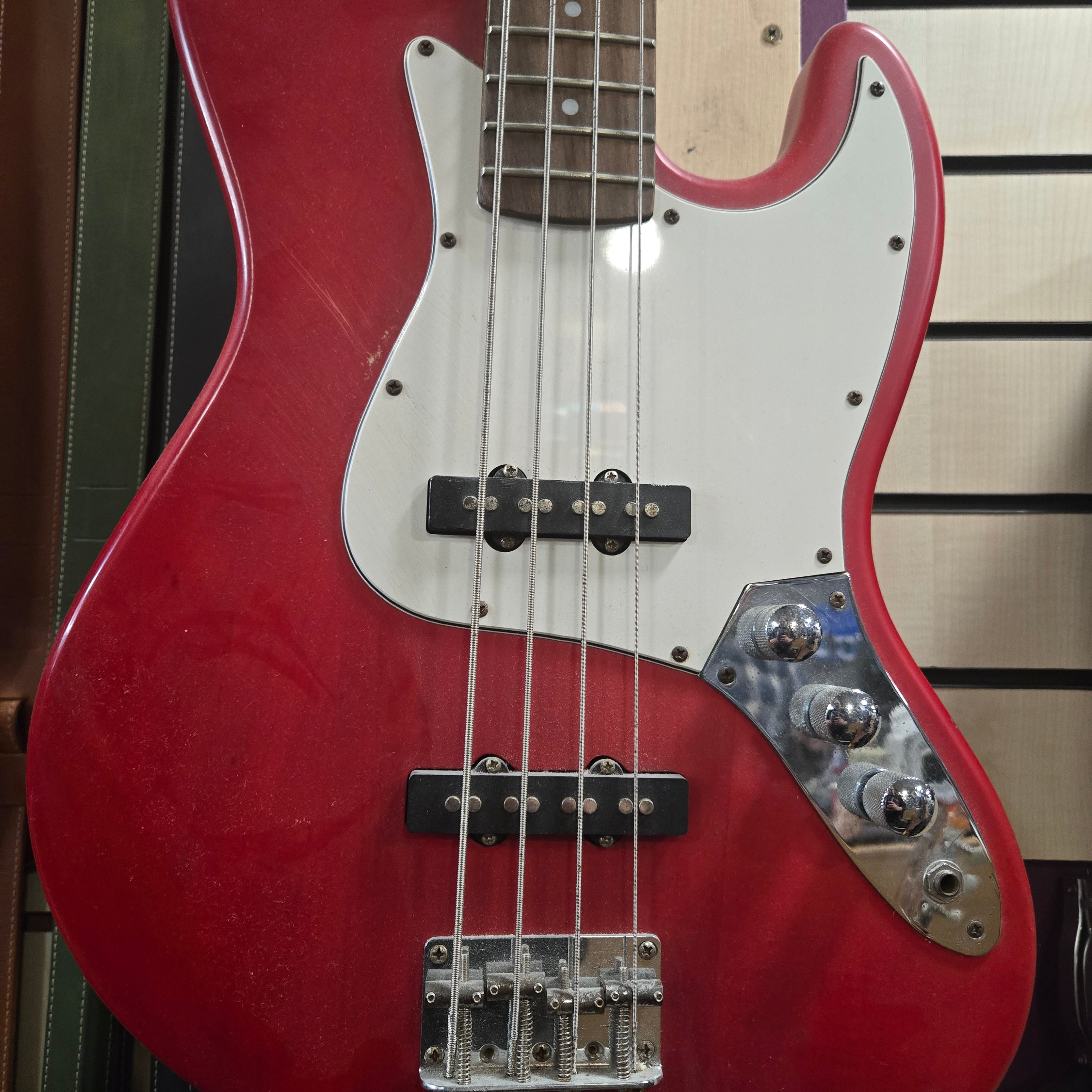 Eastcoast Bass pre loved