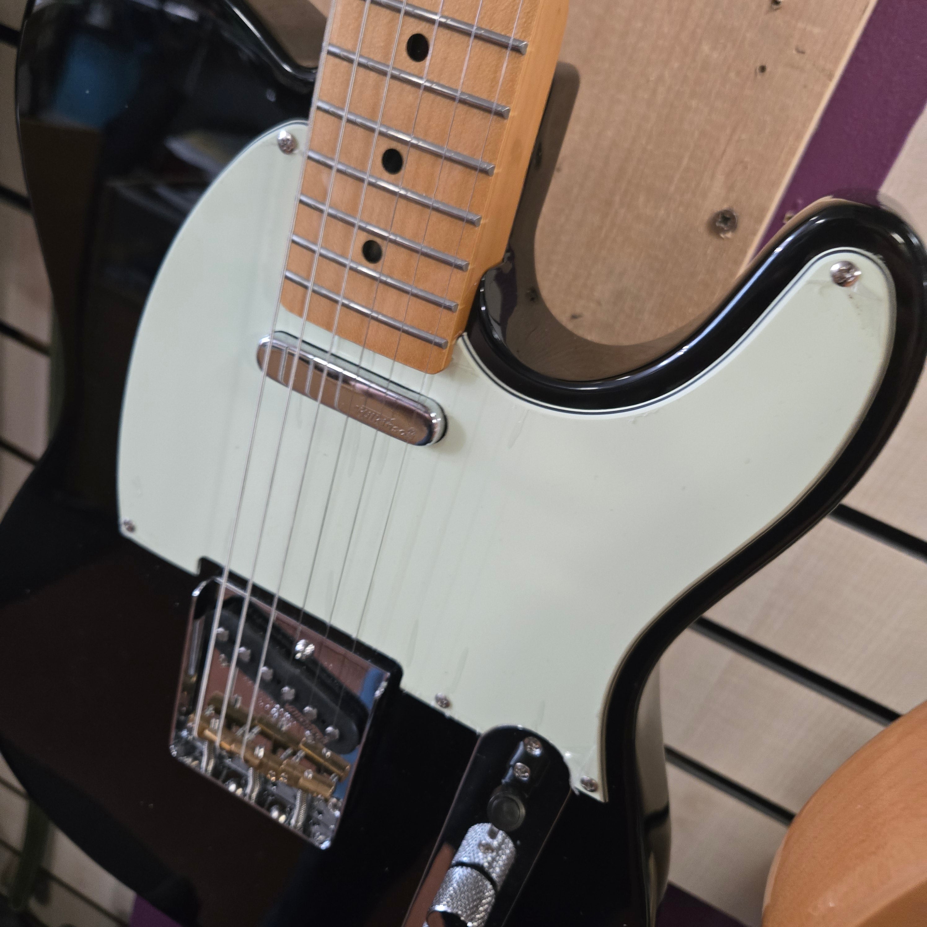 Pre loved Vintage V75 Reissue