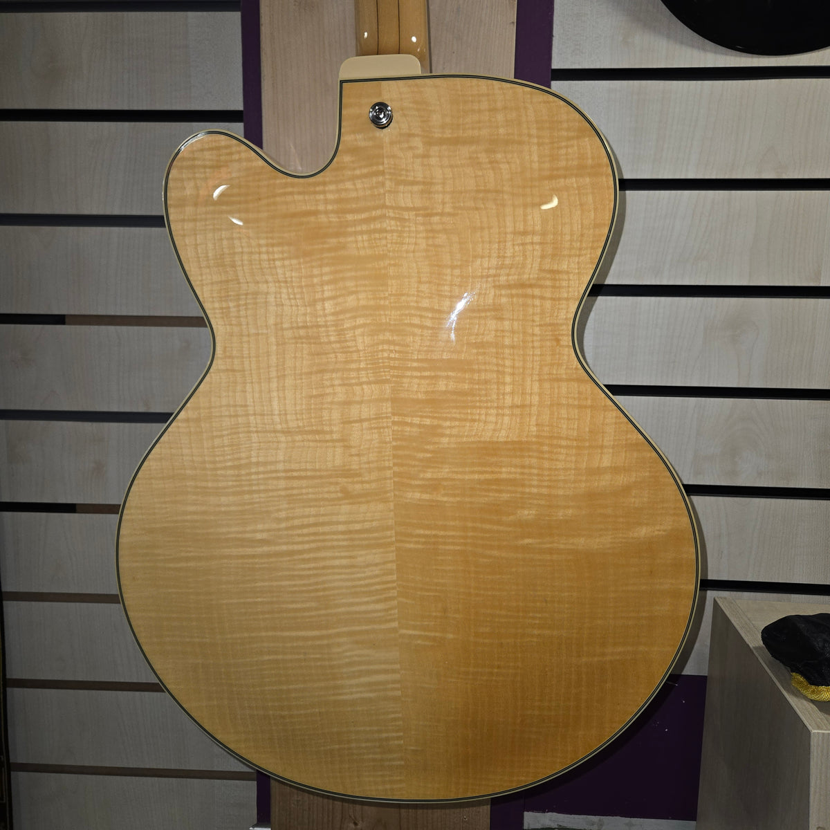 Pre loved Ibanez AF105 NT 12 01 Artcore