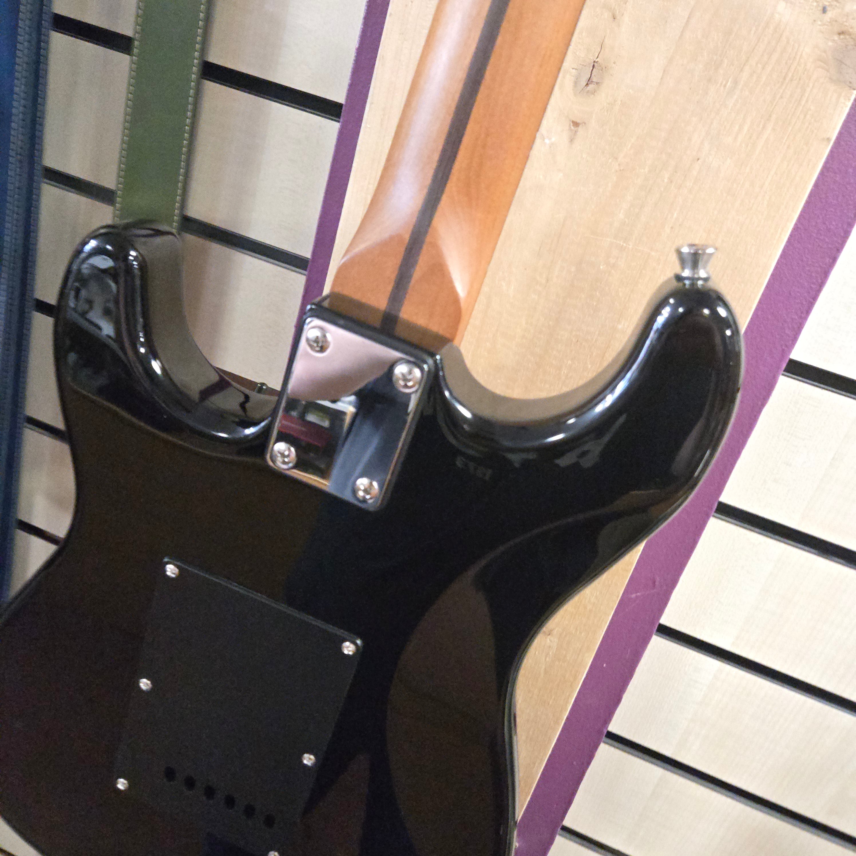 Northstar NL1 BK 3/4 Size