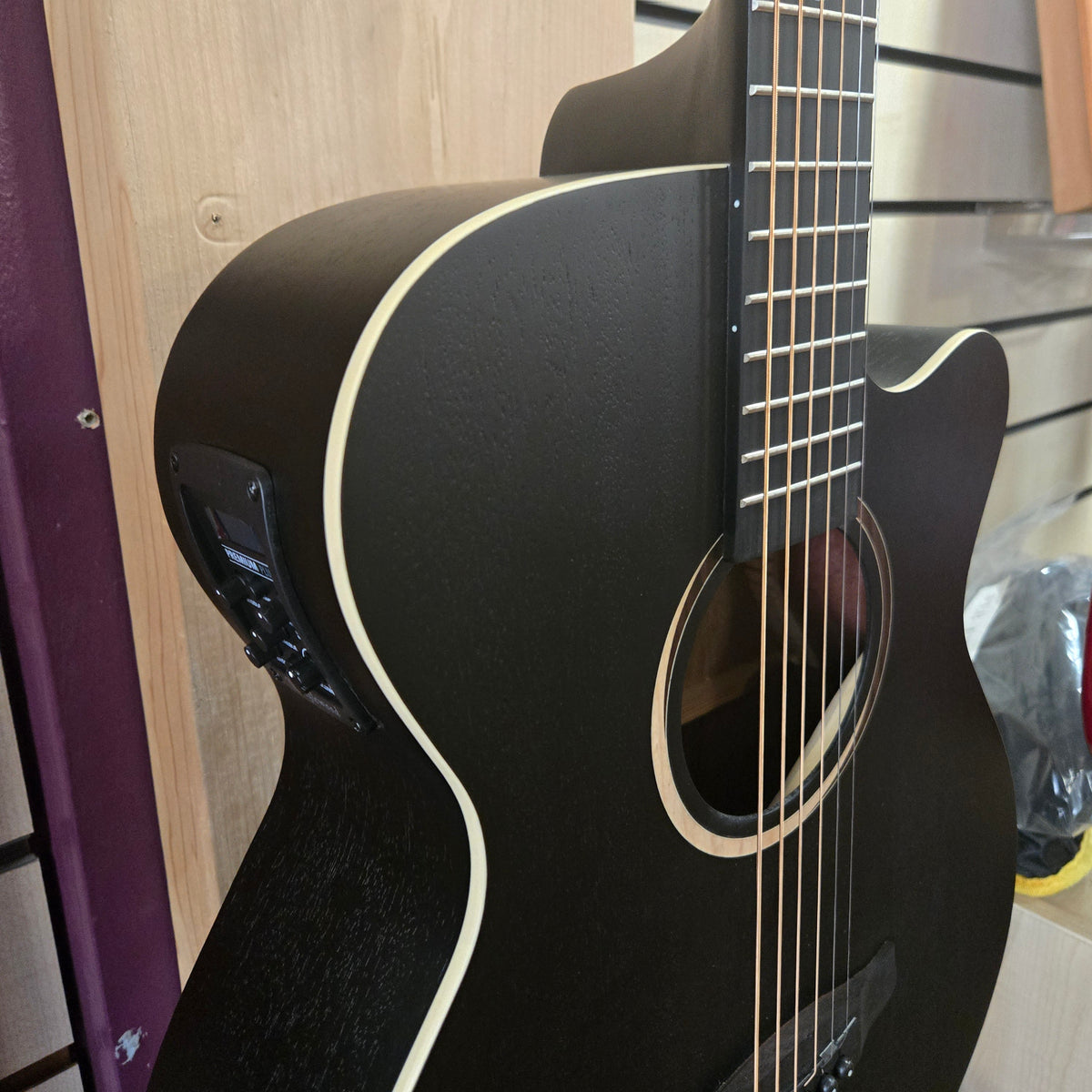 Tanglewood TB4 CE