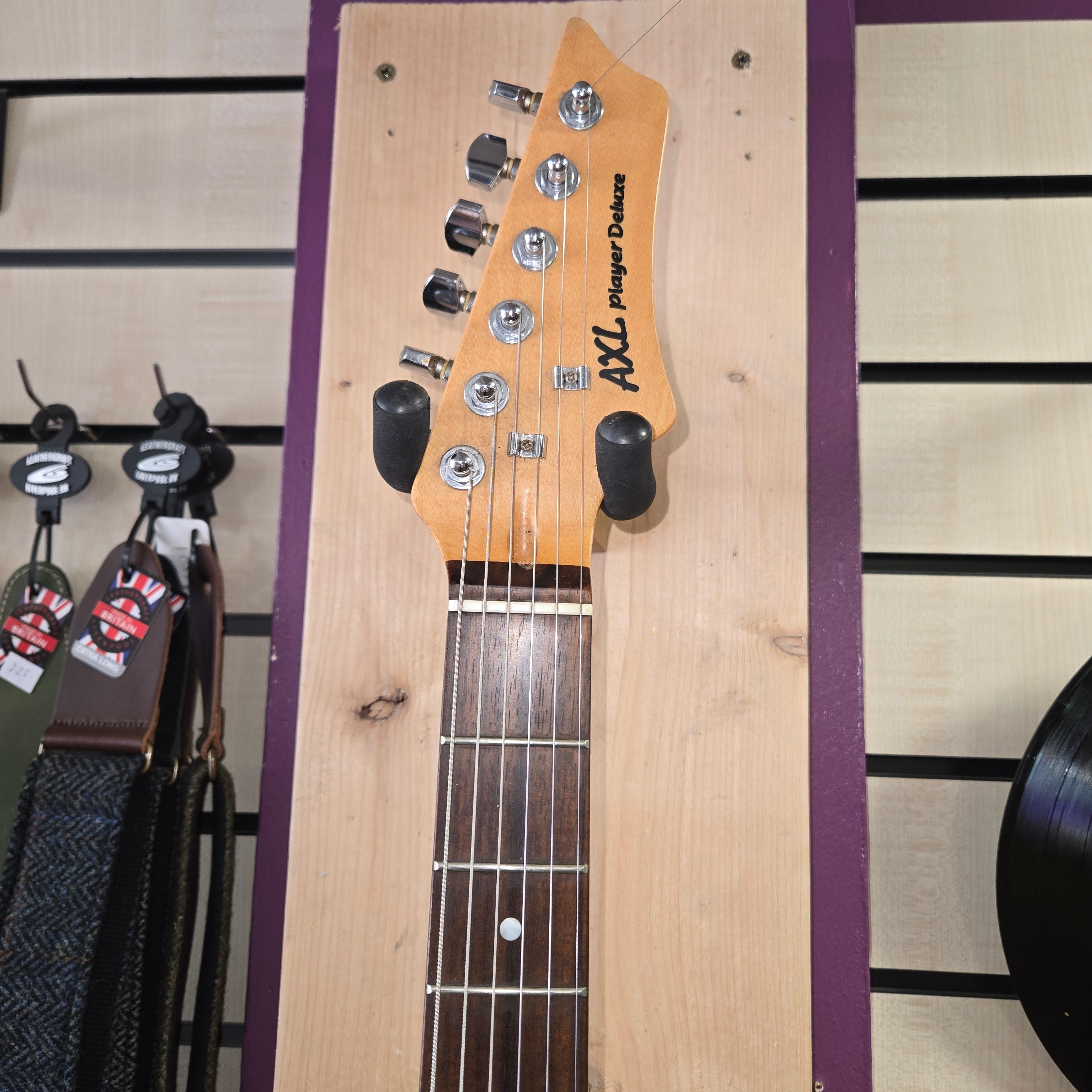 Pre loved AXL Player Deluxe