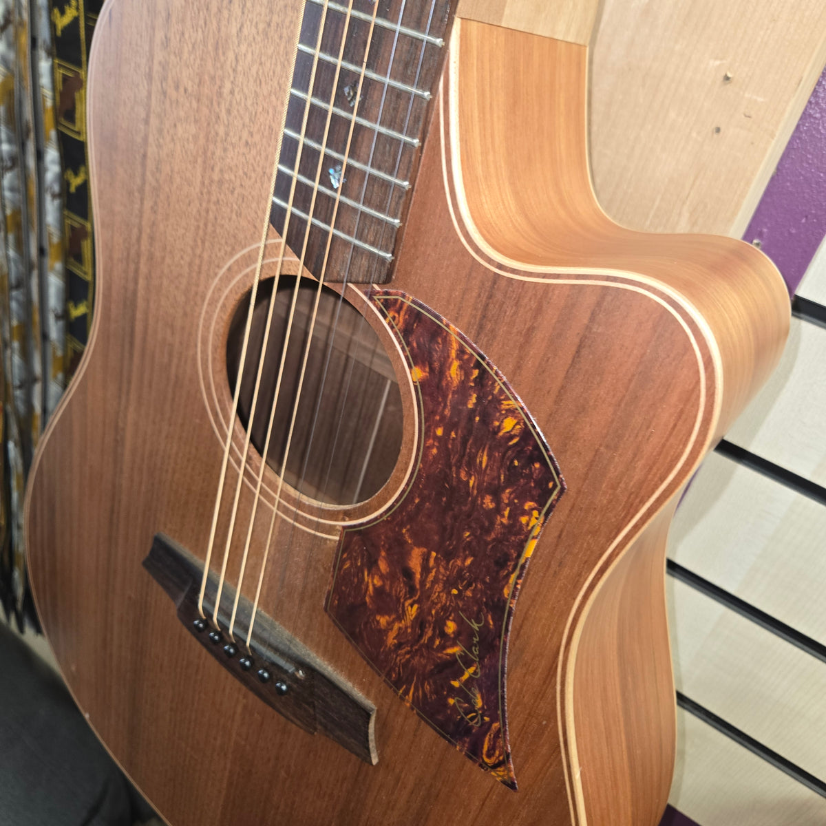 Pre loved Cole Clark Fat Lady