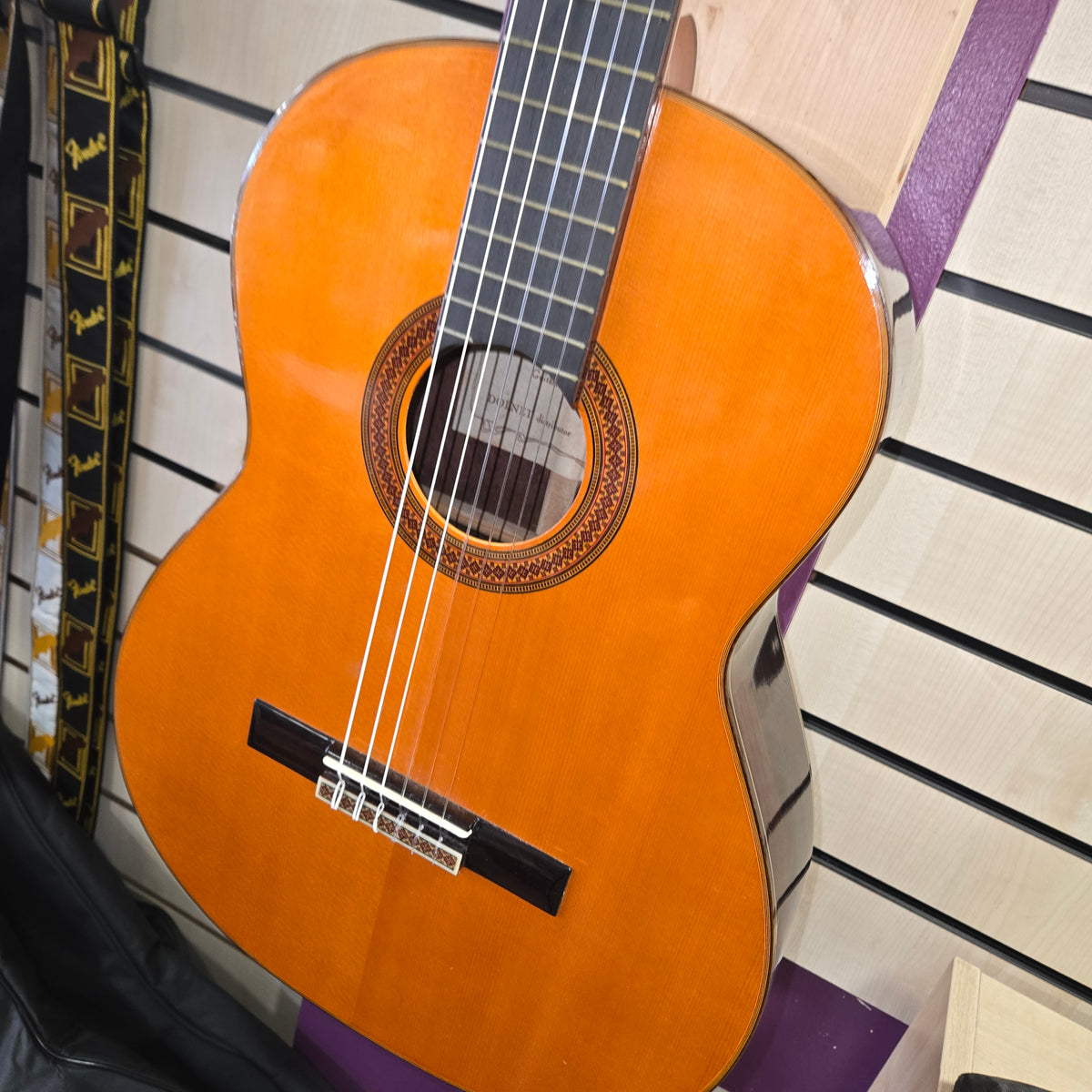 Pre loved Gomez y Gomez C1