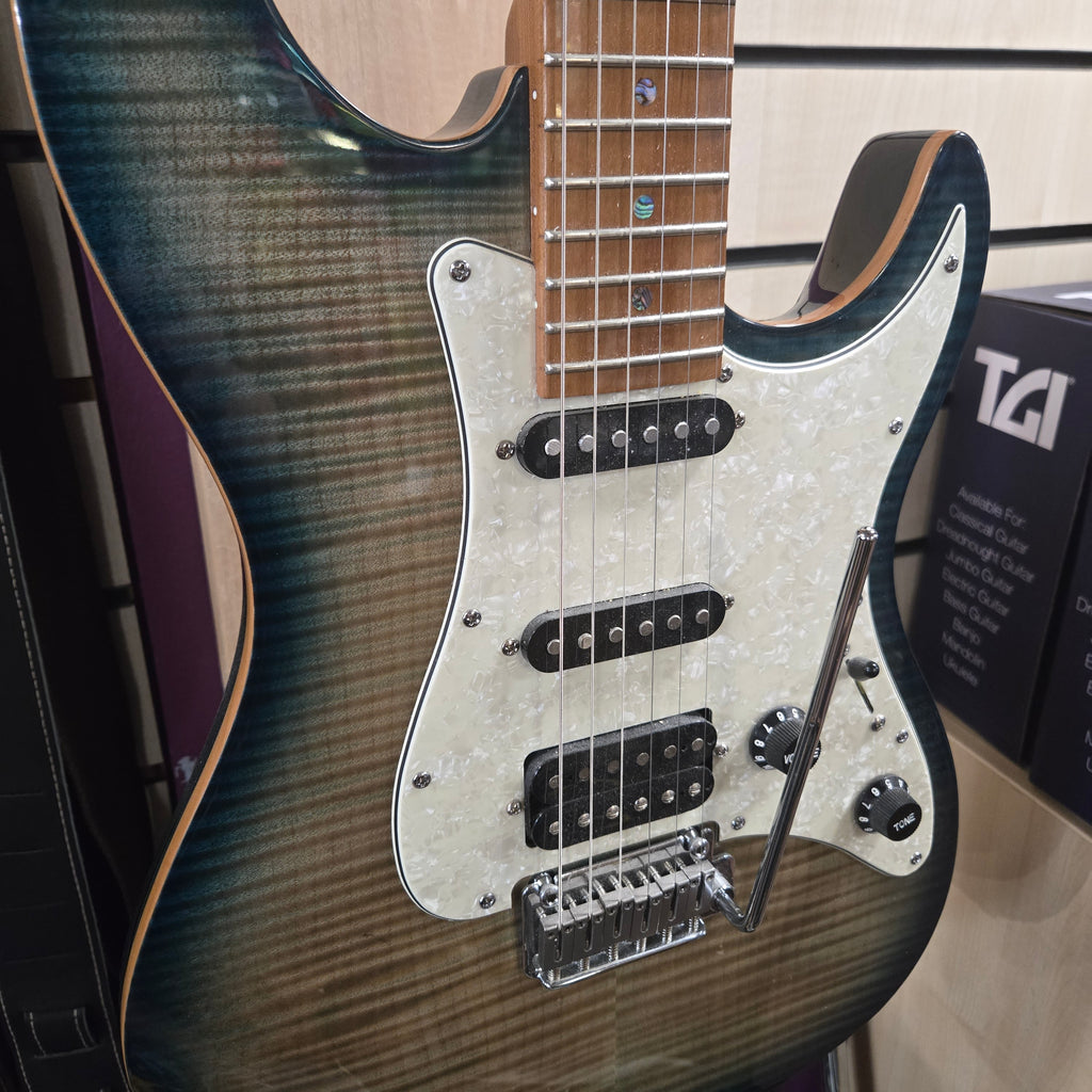 Sire Larry Carlton S7FM Trans Blue Pre loved