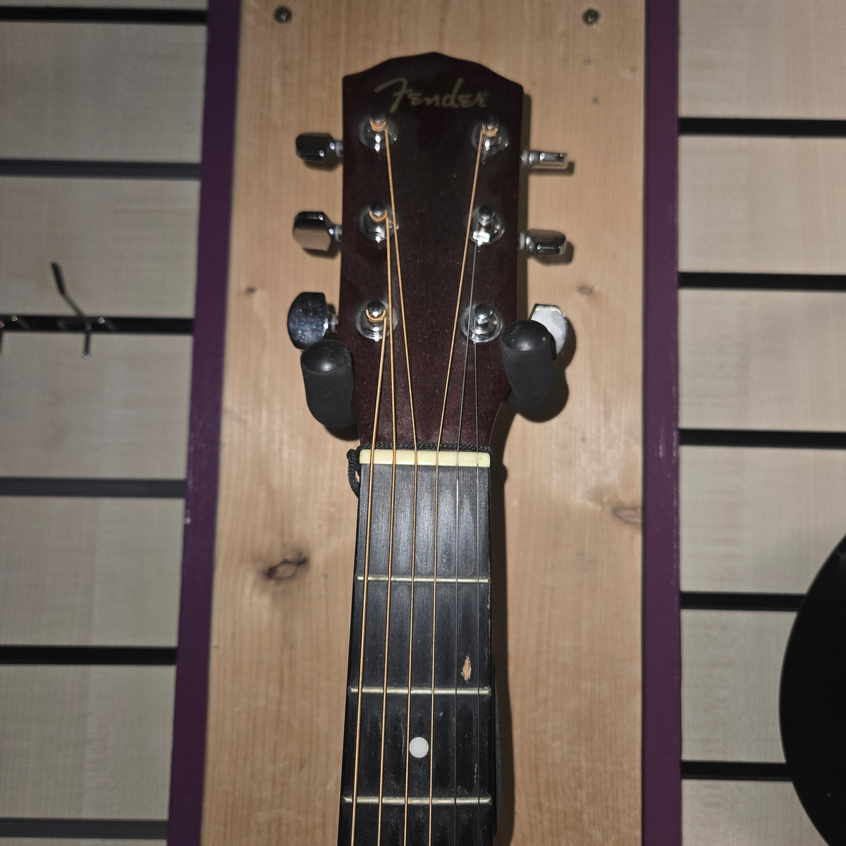Pre loved Fender DG5 NAT
