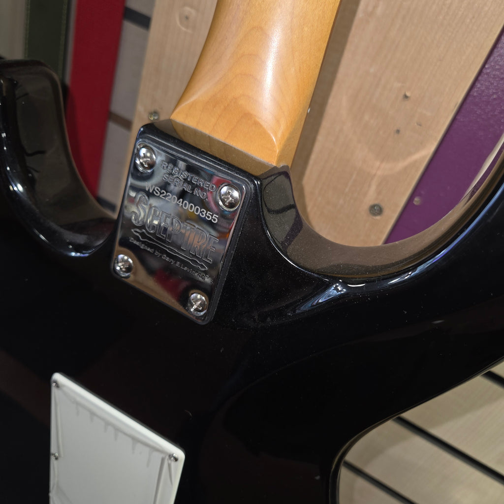 Pre loved Levinson Sceptre blk.