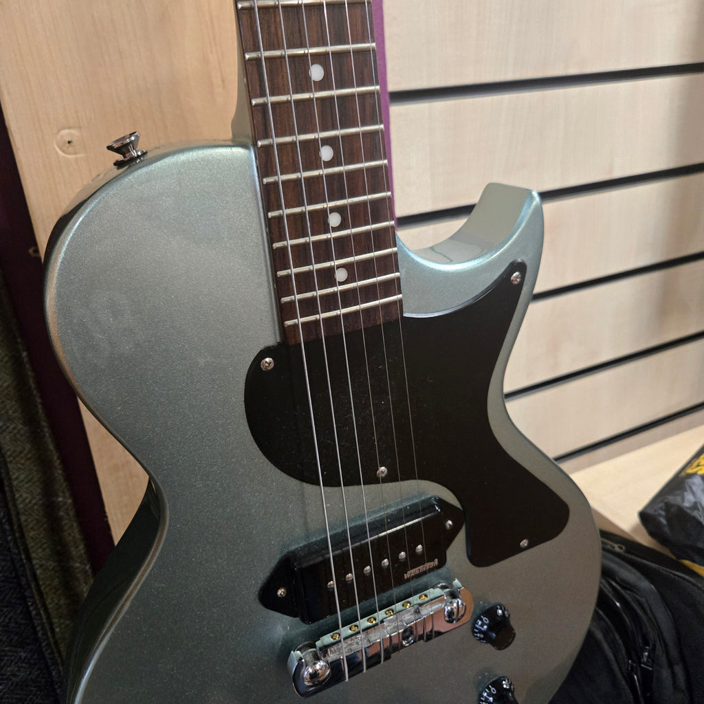 Pre loved Vintage V120 GHB