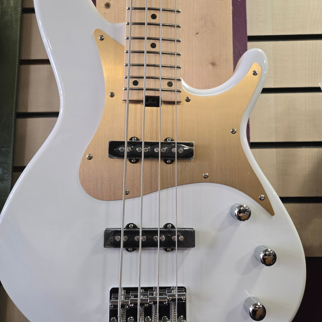 Aria Pro ii RSB 618/4 WH