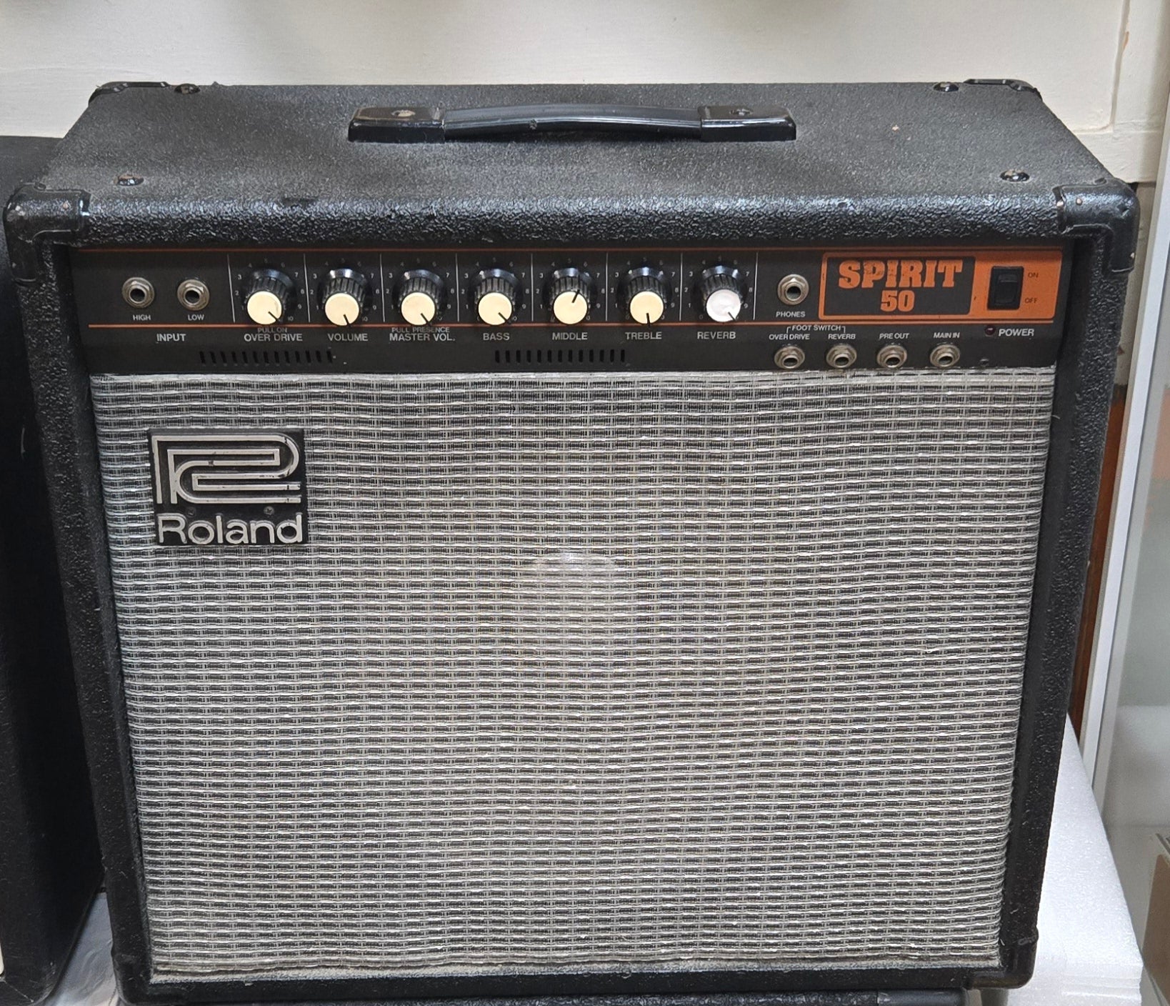 Pre loved Roland Spirit 50