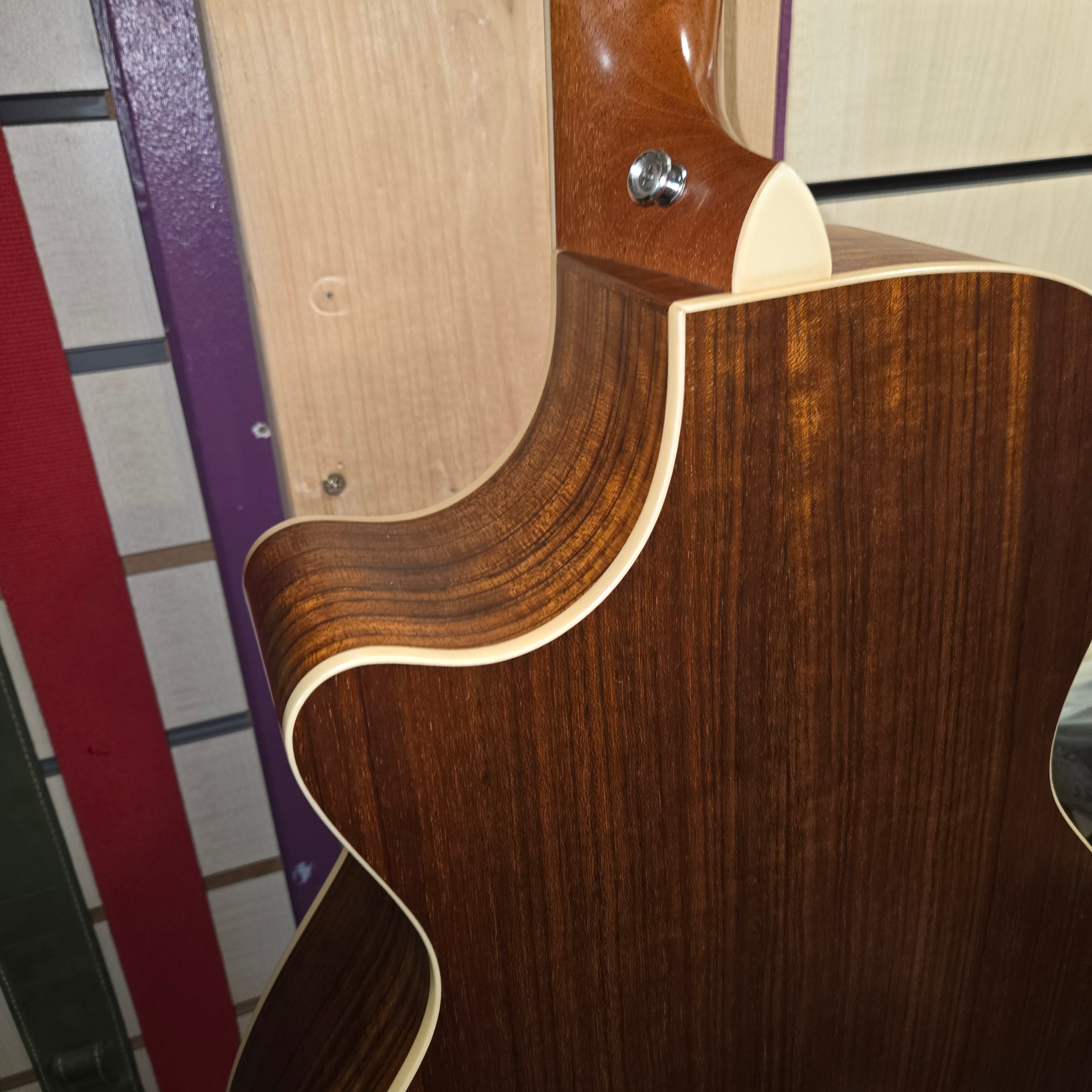Pre loved Taylor 412-CE