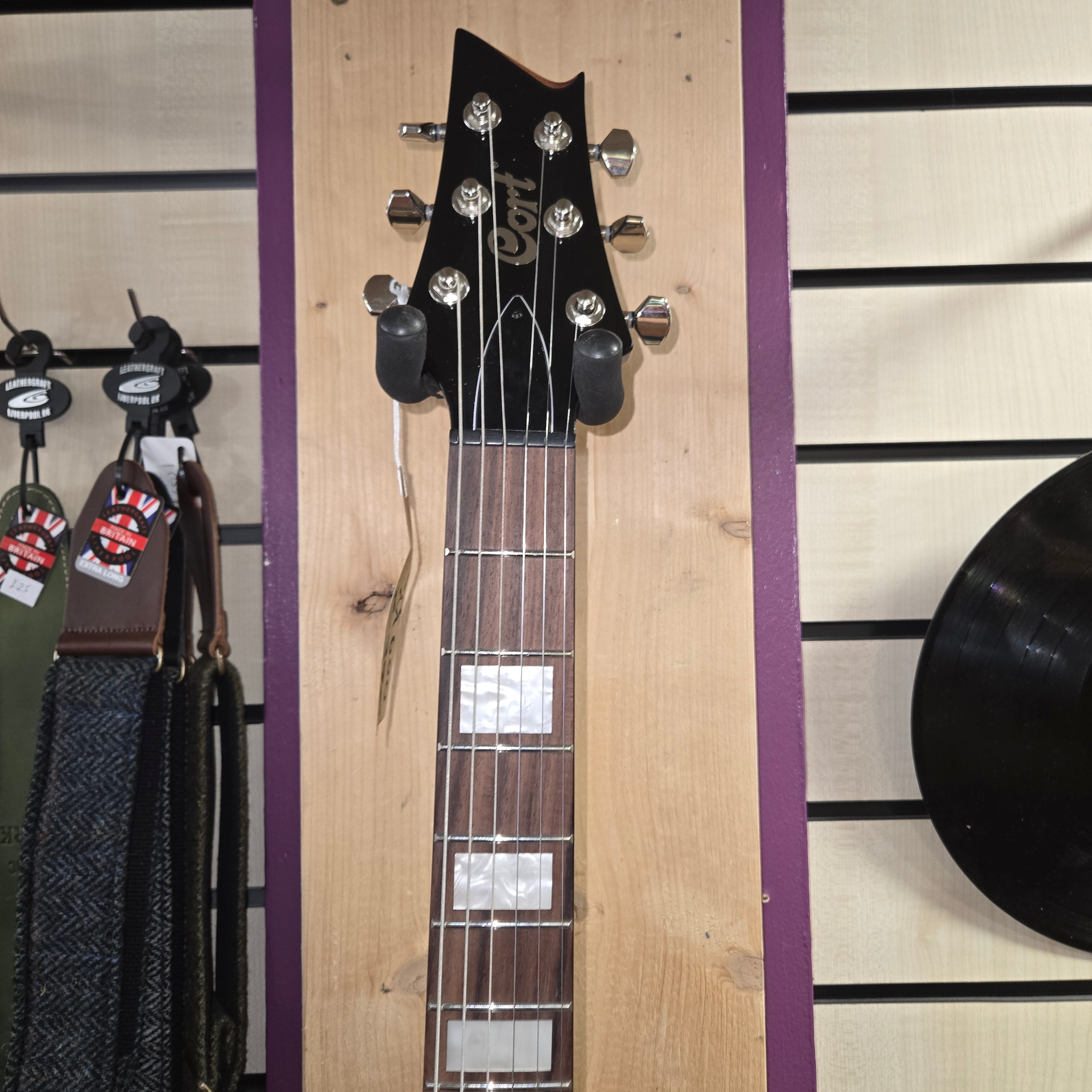 Cort M600 BB
