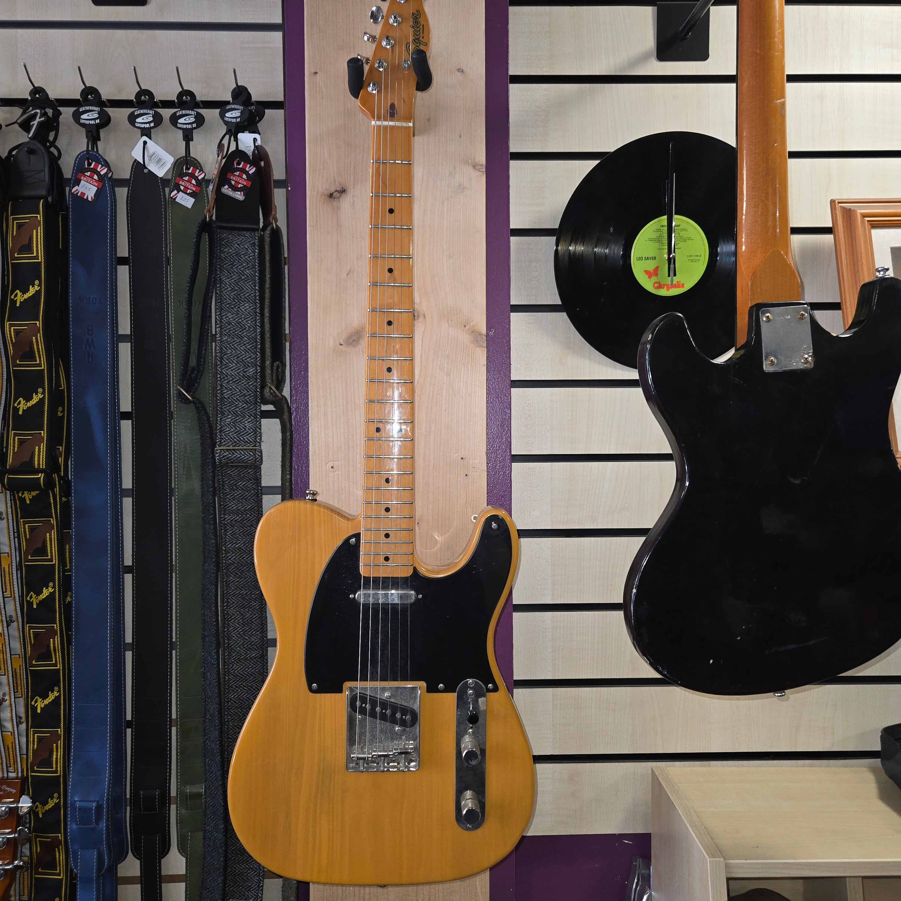 Pre loved Squire Telecaster Classic Vibe