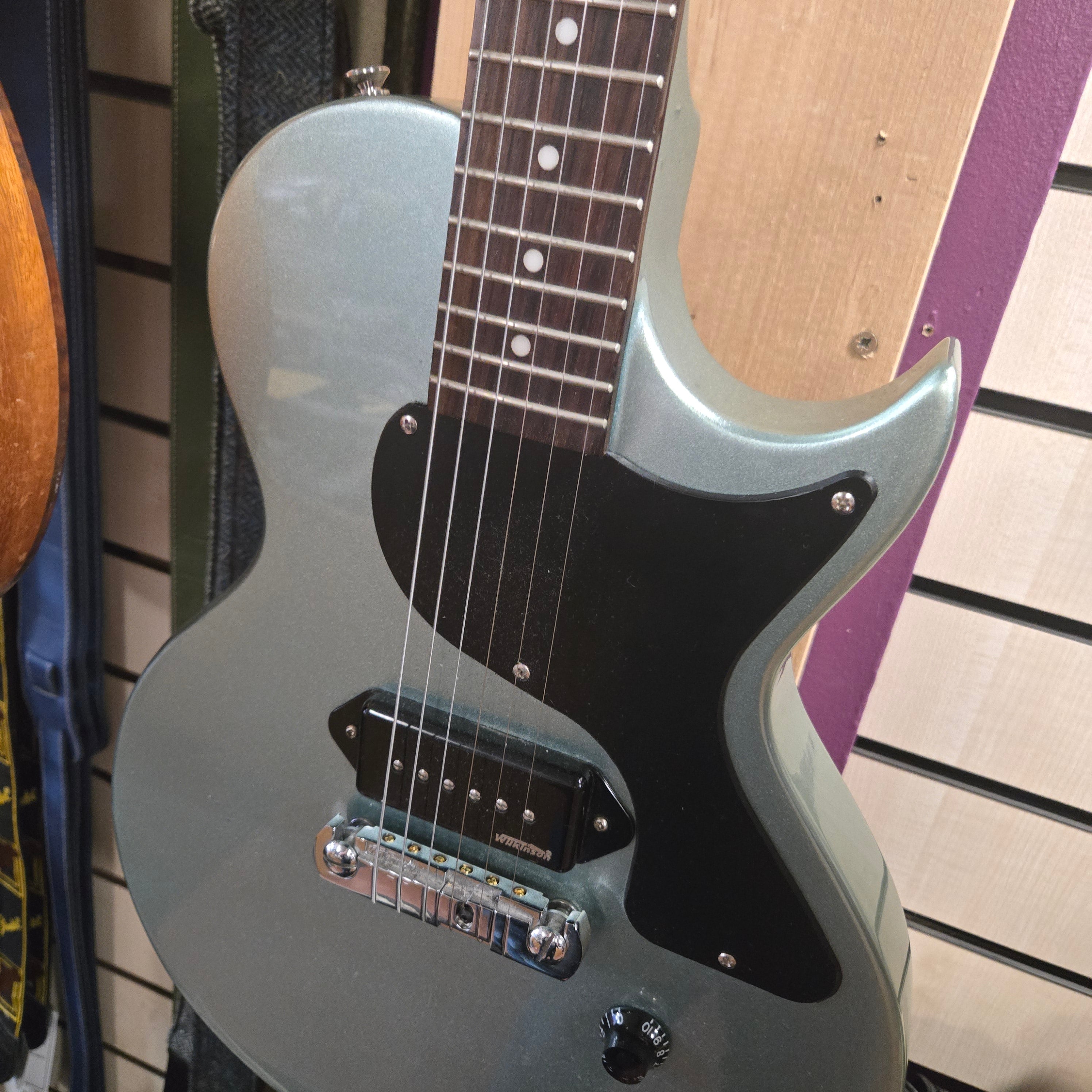 Pre loved Vintage V120 GHB