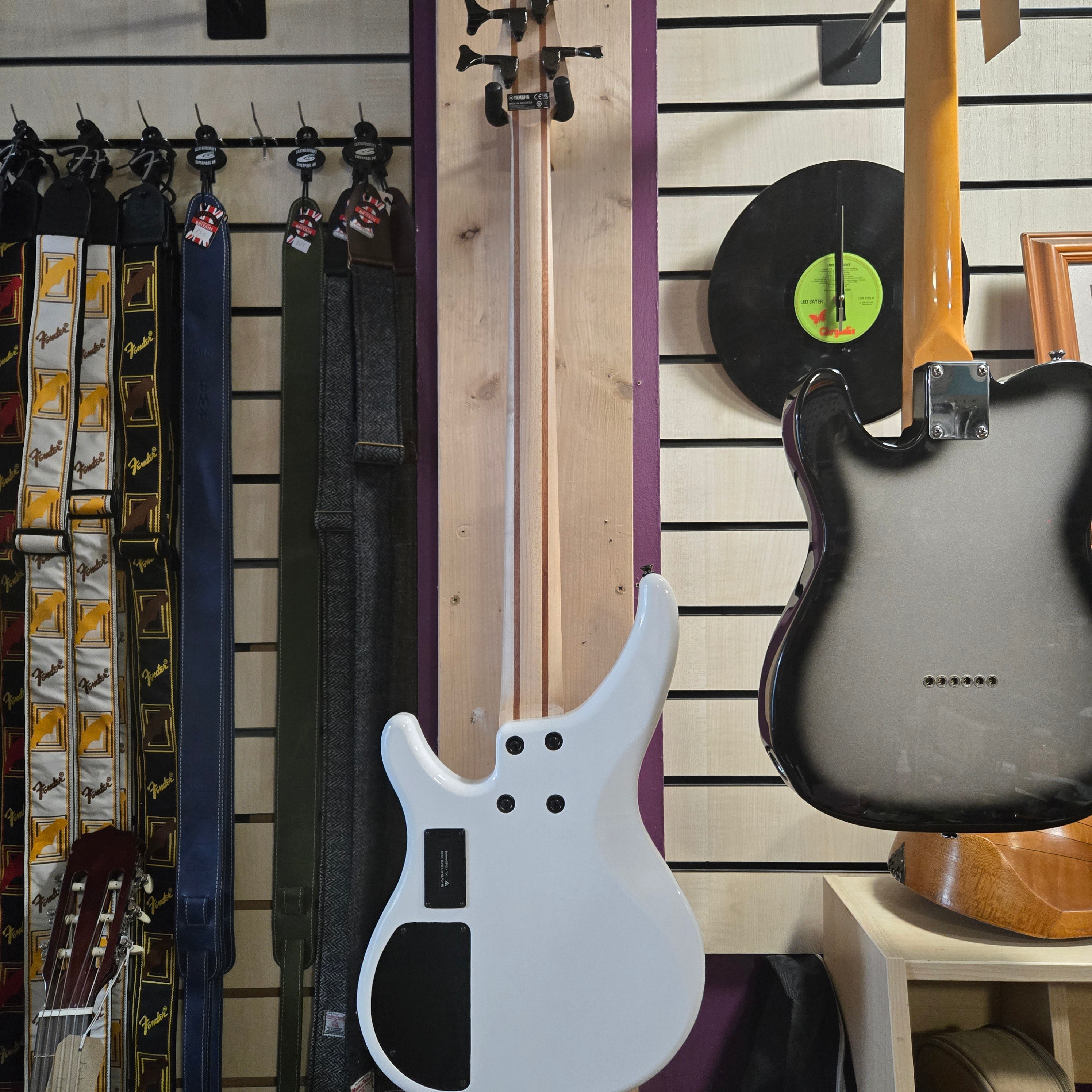 Pre loved Yamaha TRBX304