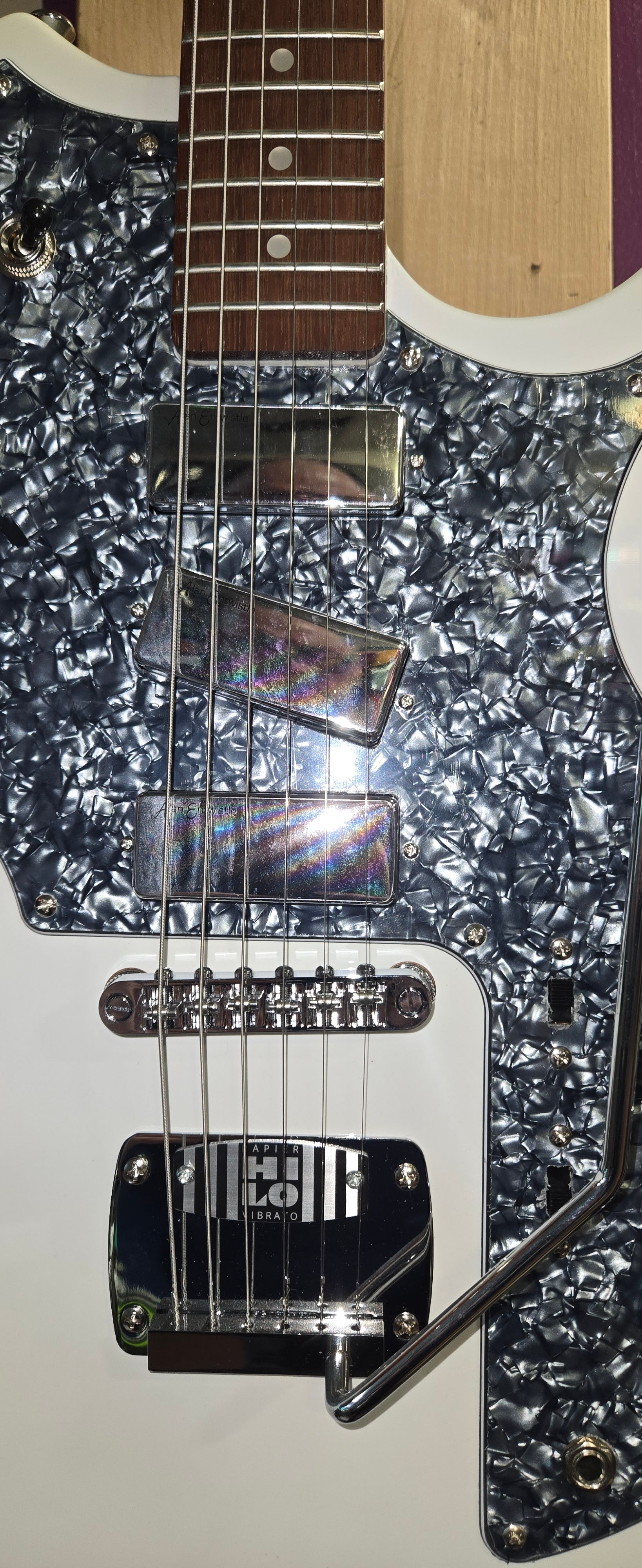 Rapier Deluxe Electric Guitar ~ Arctic White