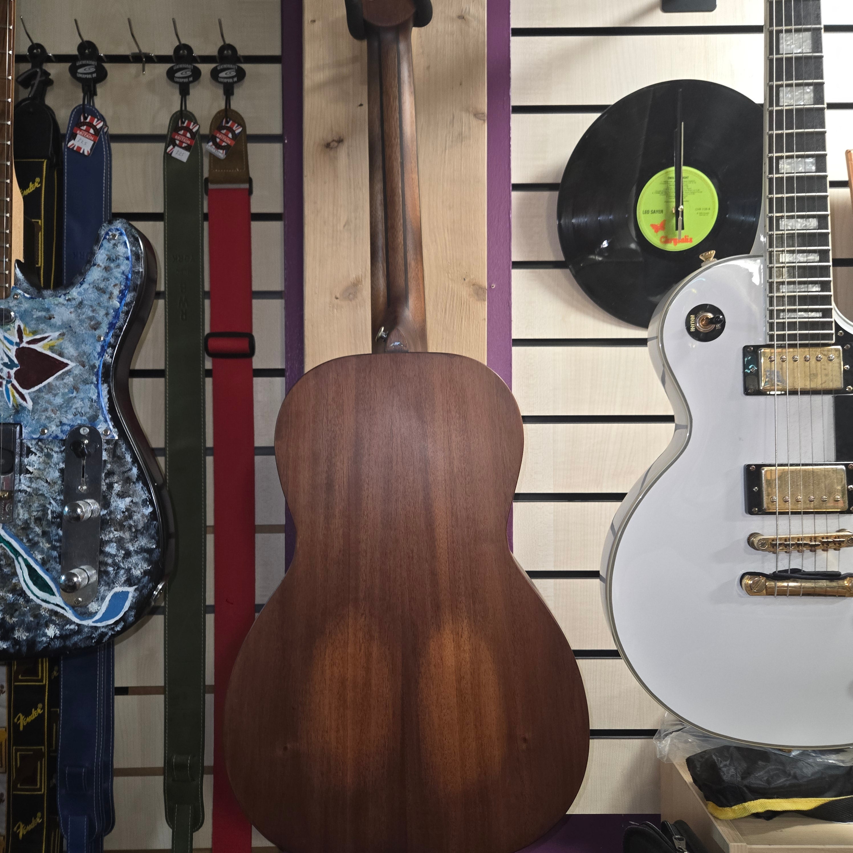 Bromo BAR6H Parlour Guitar All Solid