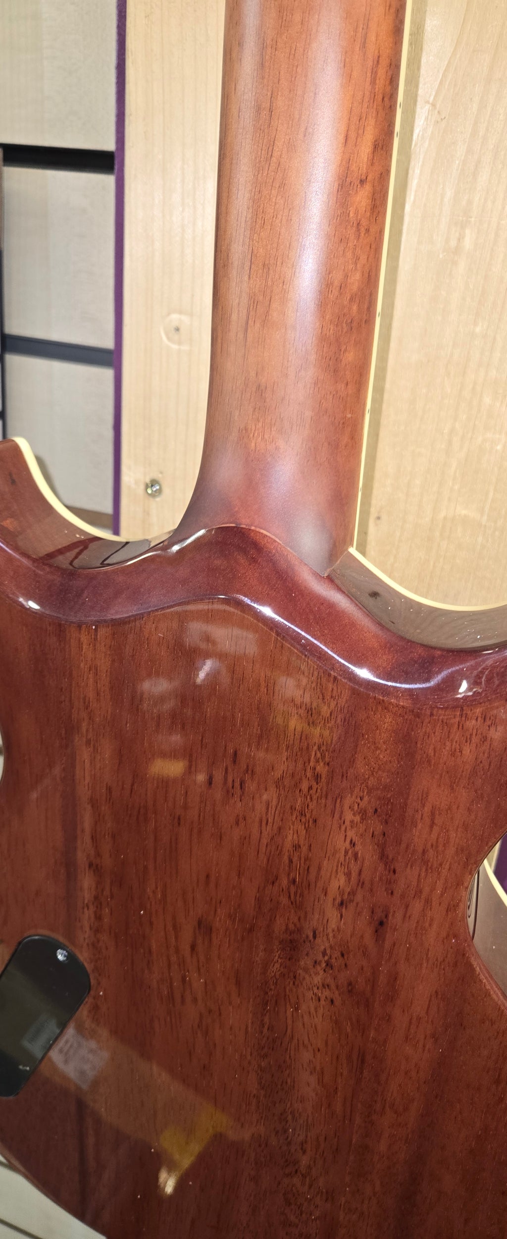 Aria Bowrey 212 MK2 BK